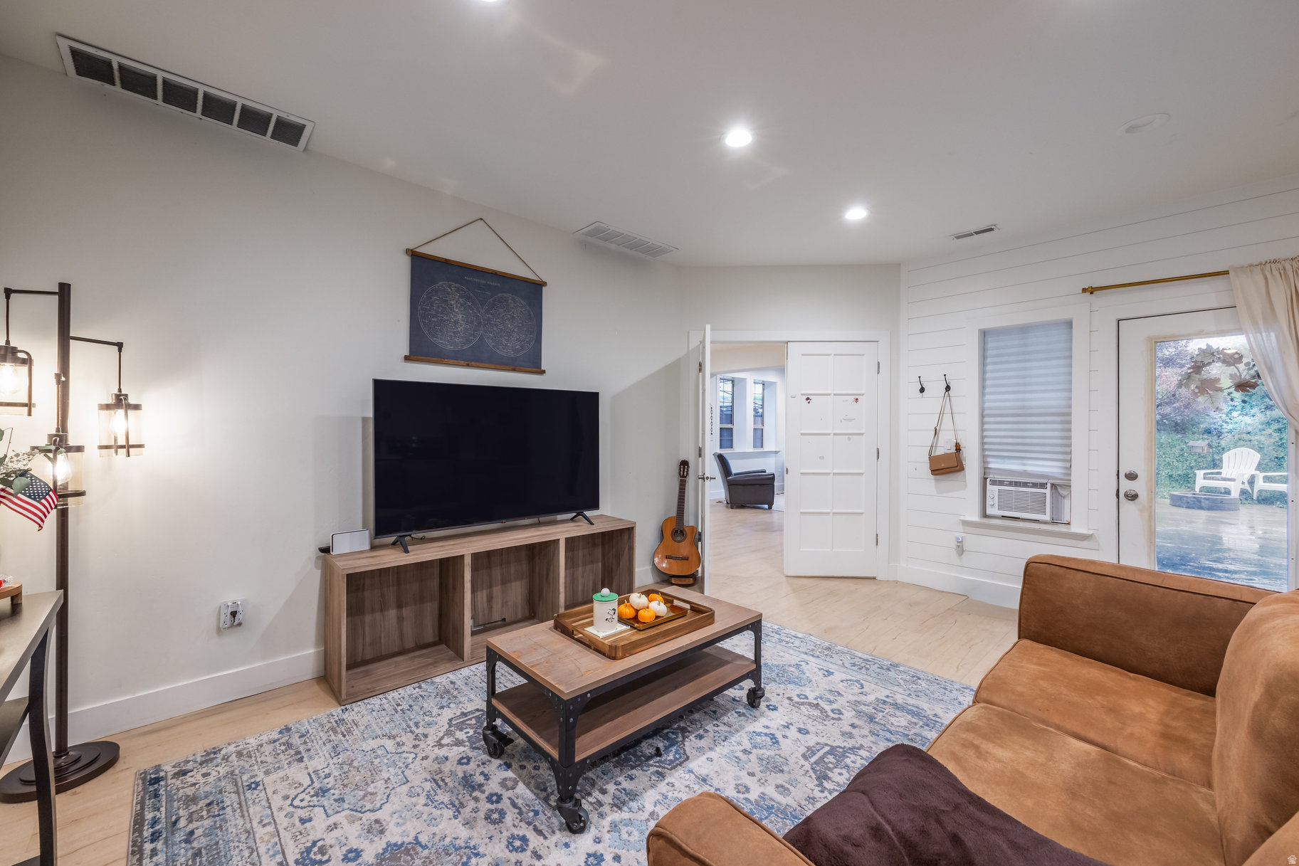 TWIN RIVERS ESTATES - Residential