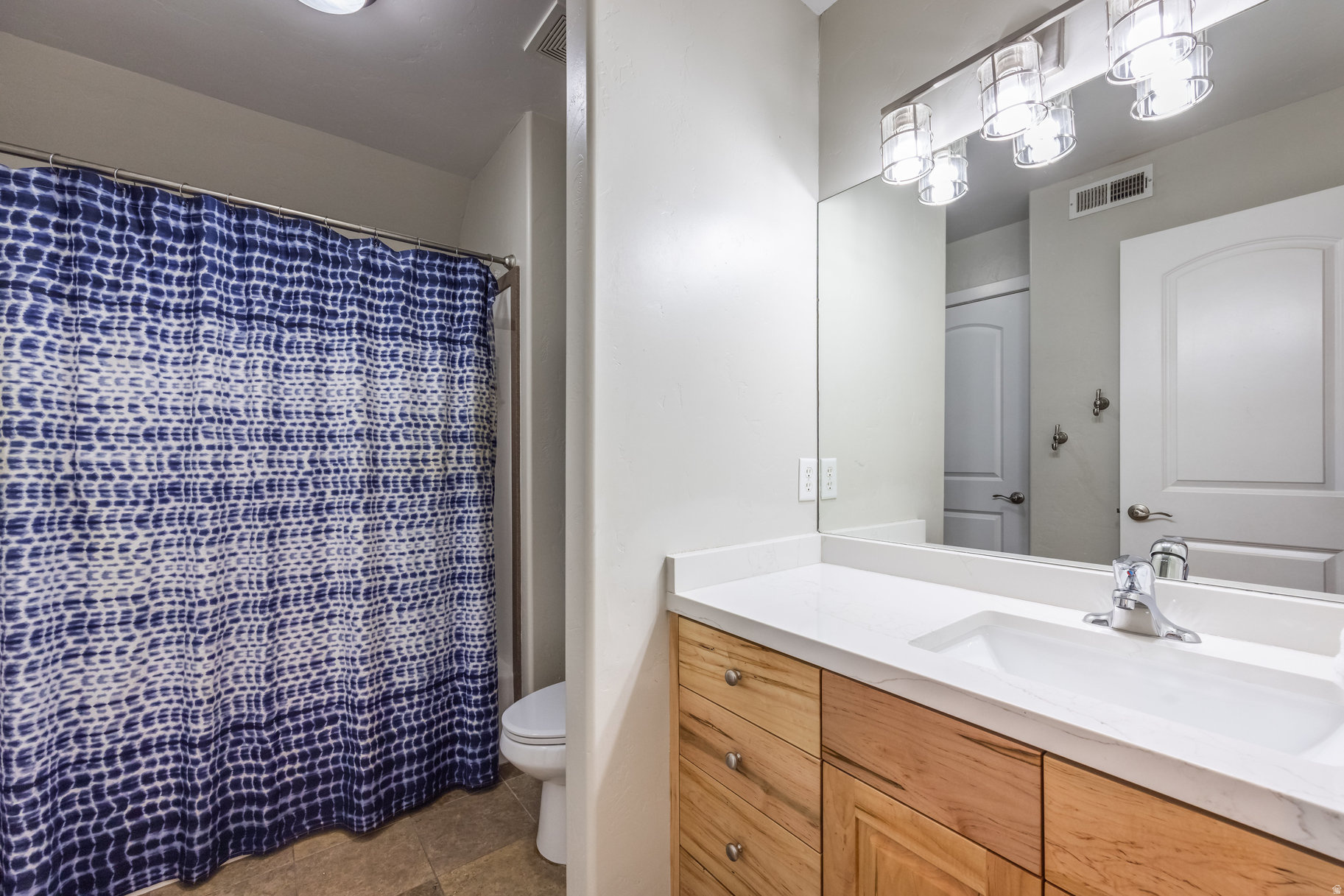 TWIN RIVERS ESTATES - Residential