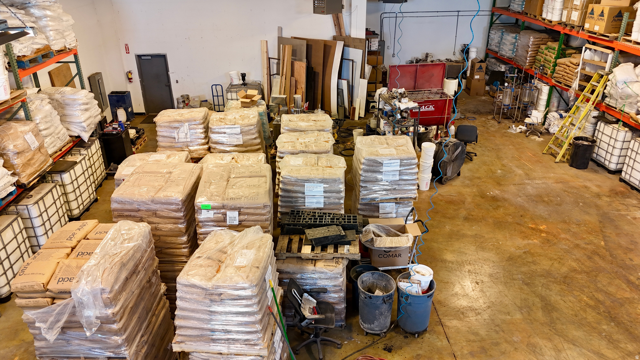 NORTH WOODS BUSINESS PARK - Commercial Lease