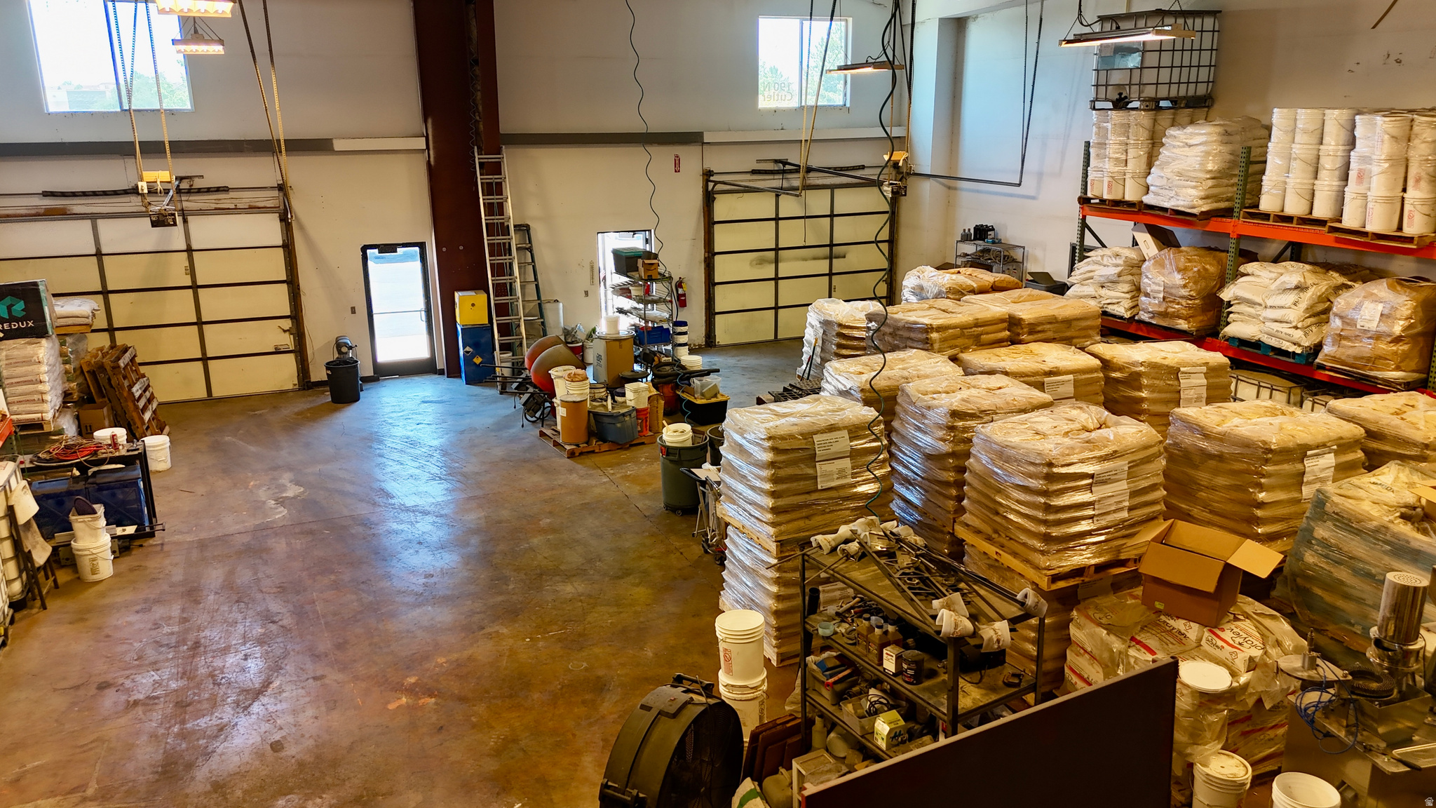 NORTH WOODS BUSINESS PARK - Commercial Lease