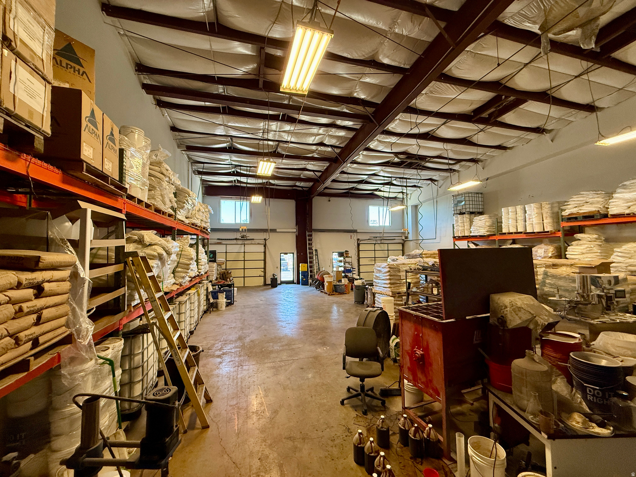NORTH WOODS BUSINESS PARK - Commercial Lease
