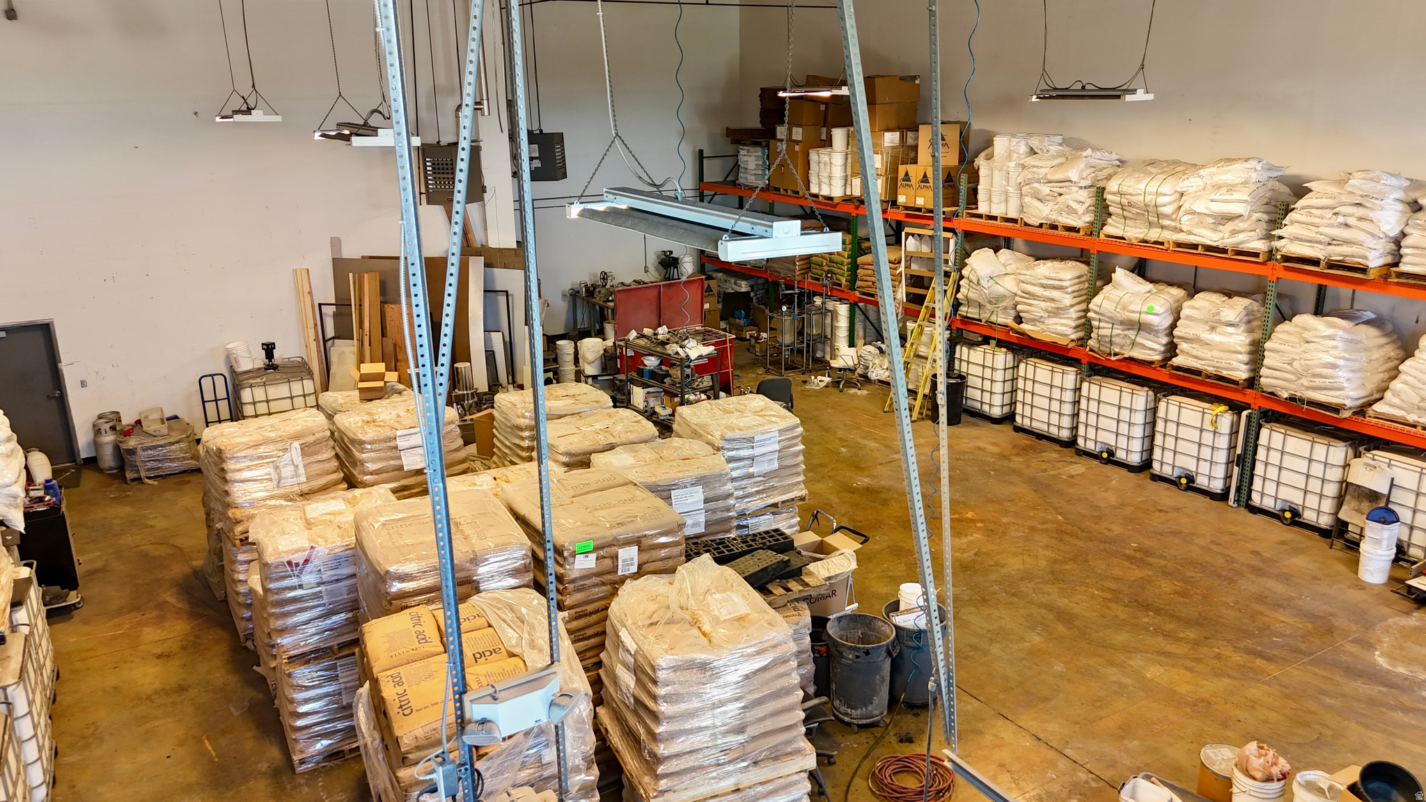 NORTH WOODS BUSINESS PARK - Commercial Lease