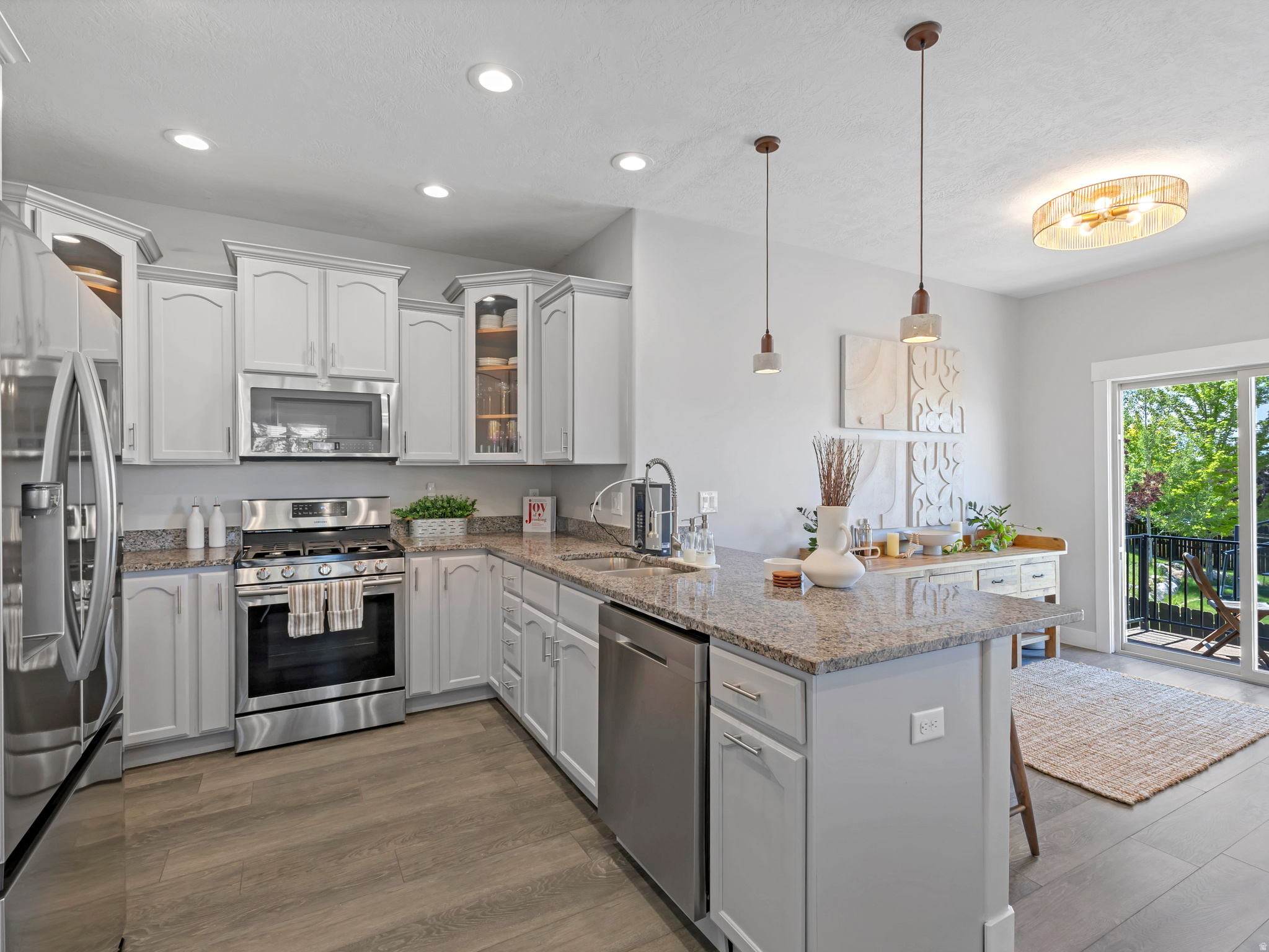 RIDGE - Residential