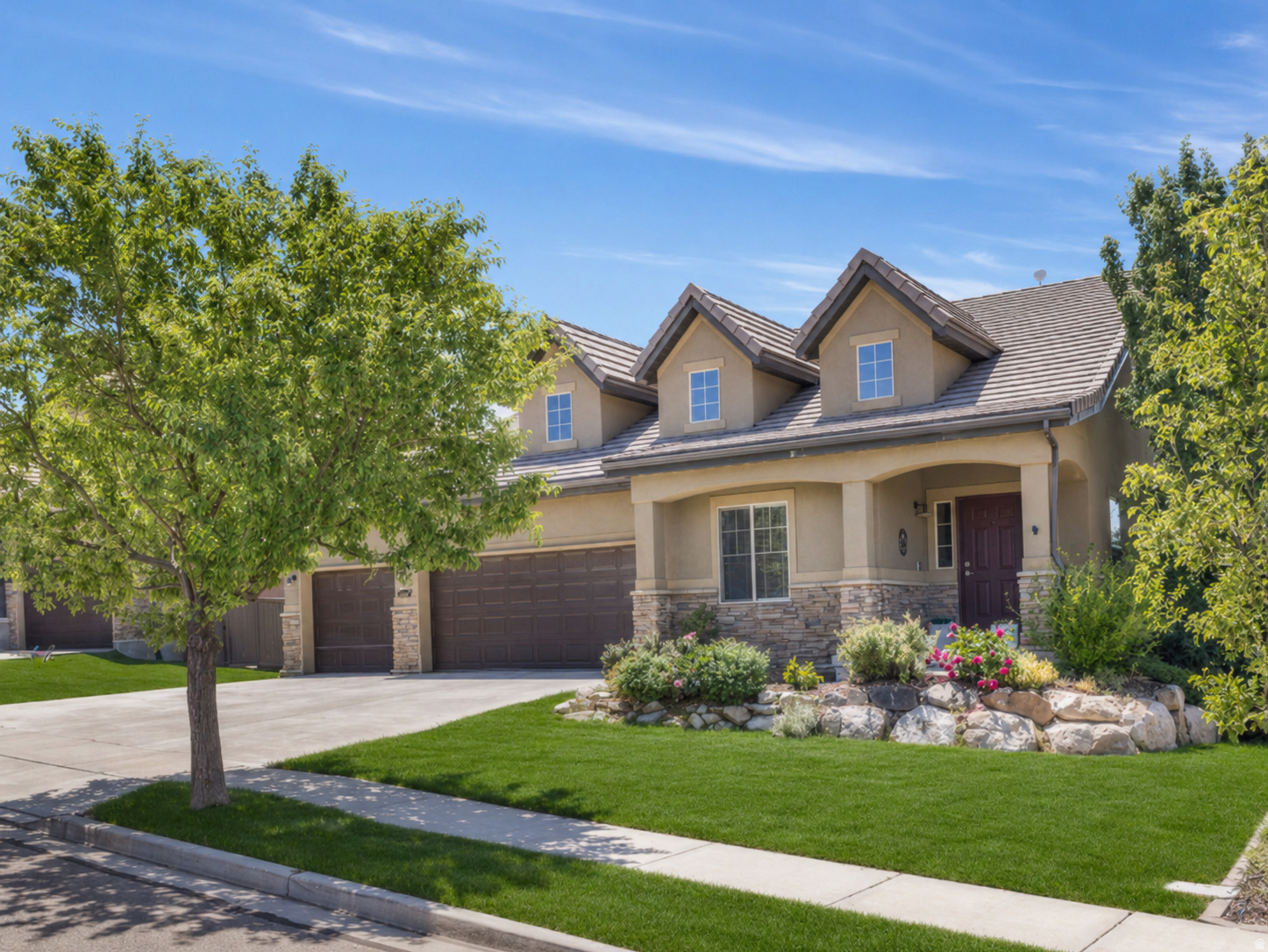 RIDGE - Residential