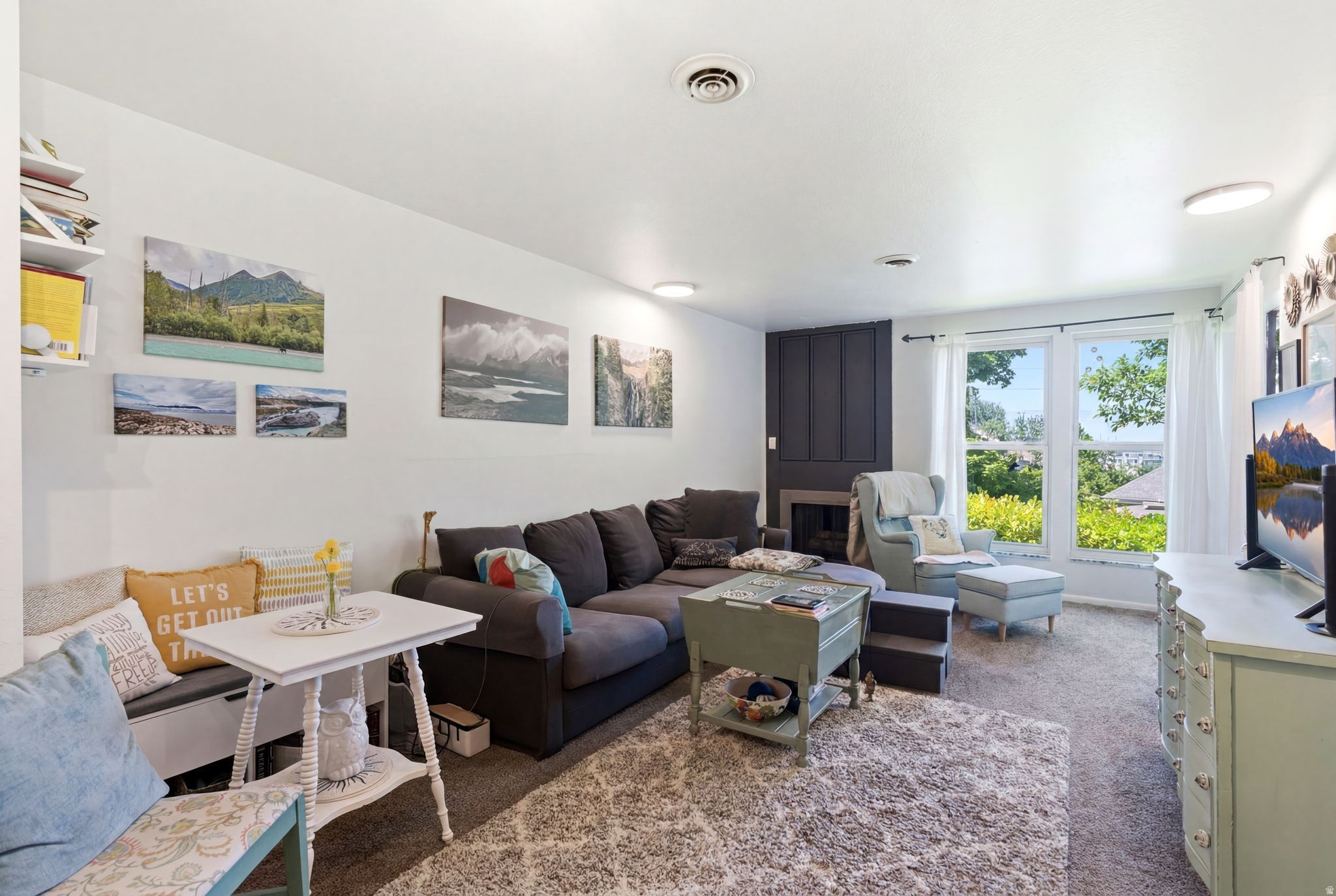 GOVERNORS SQUARE - Residential