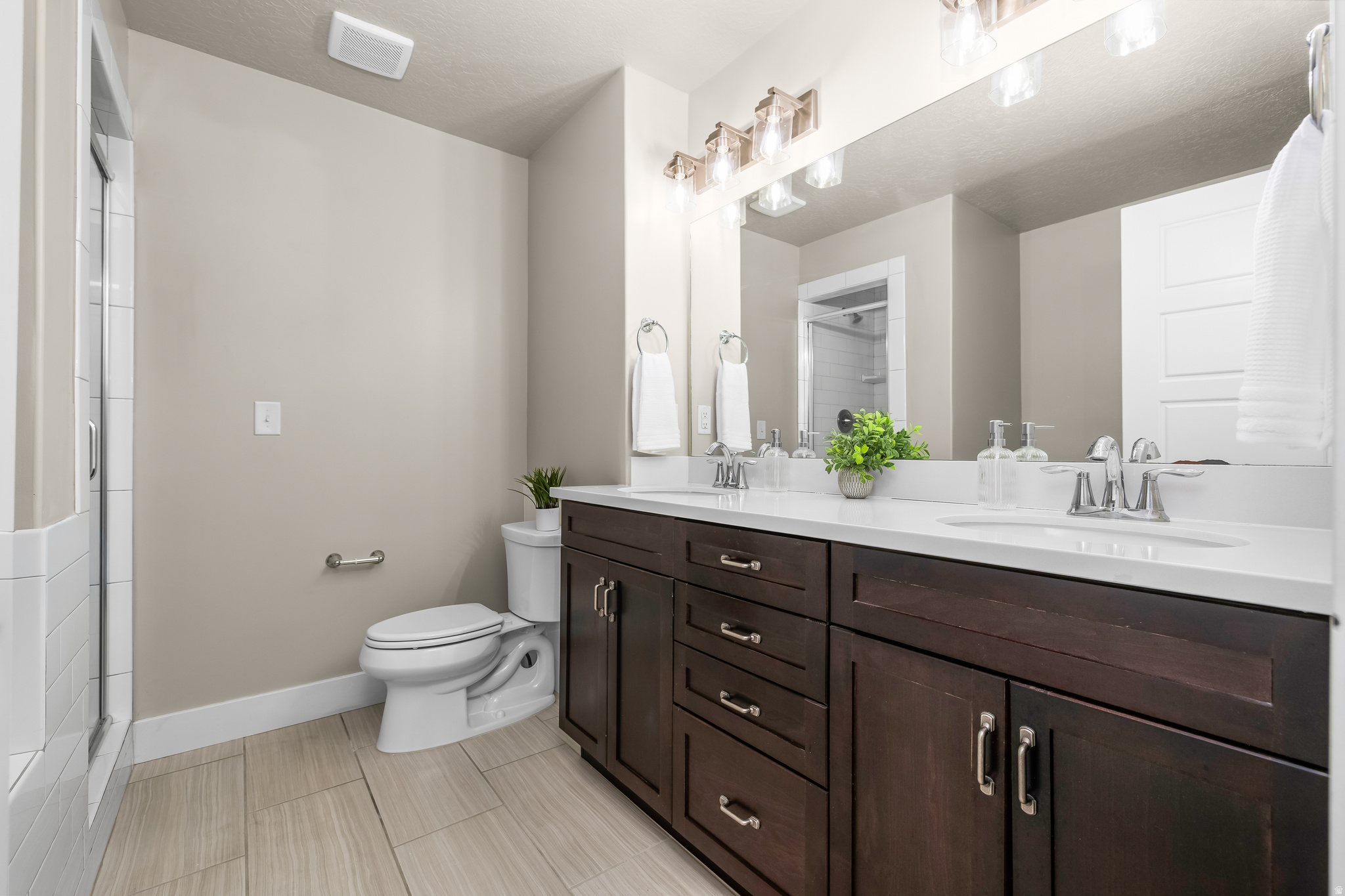 IVORY RIDGE - Residential