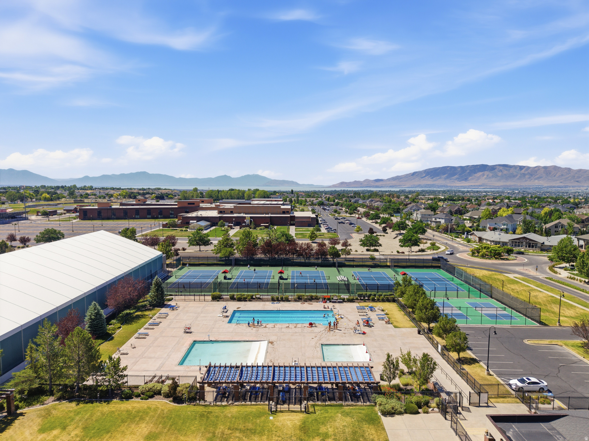 IVORY RIDGE - Residential