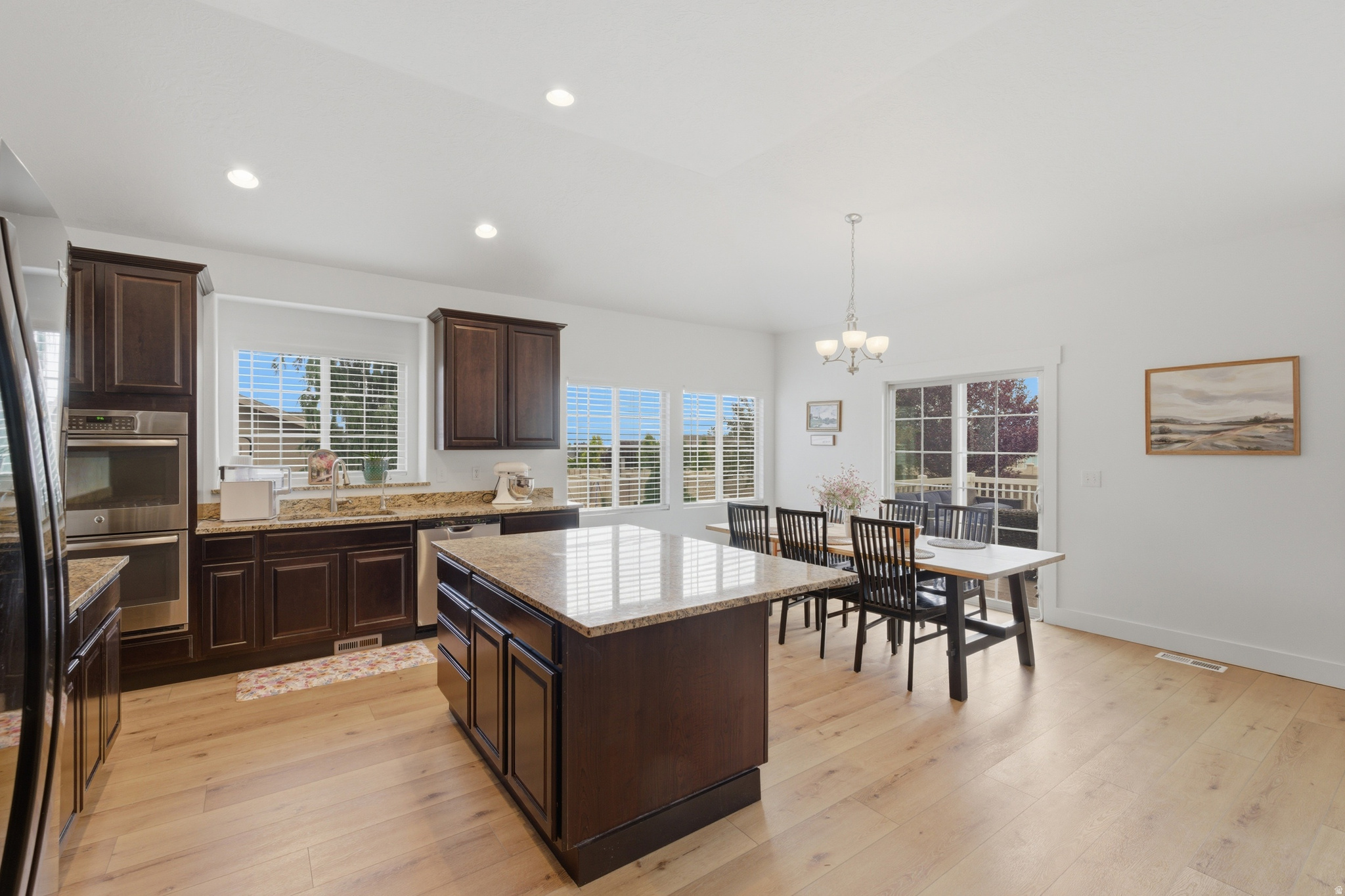 DESERT CREEK - Residential