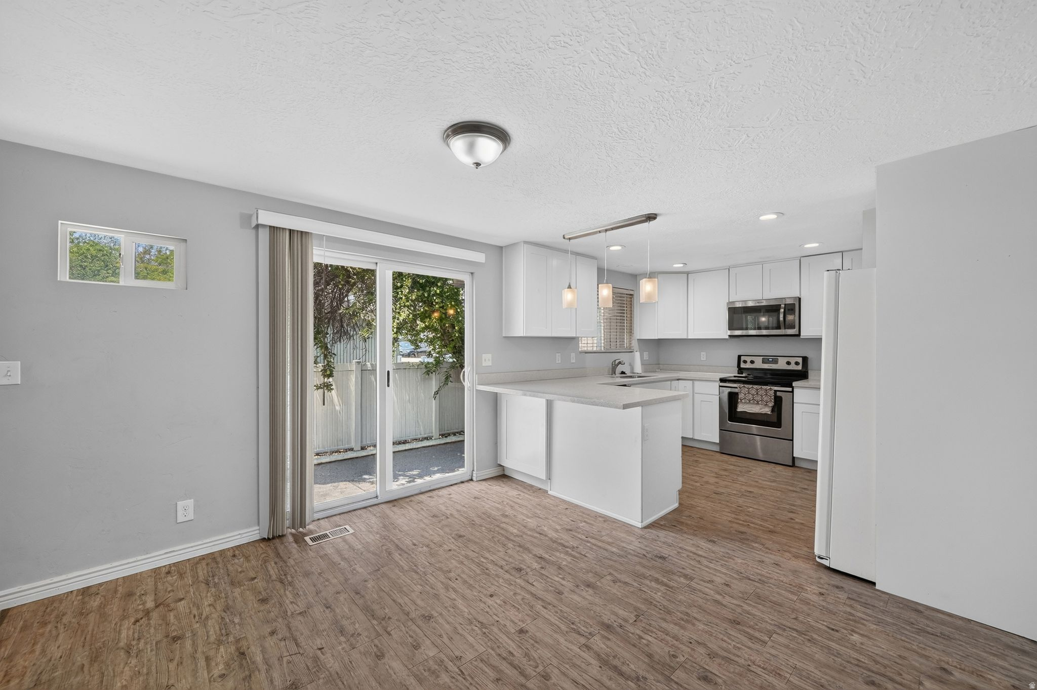 WESTCOVE - Residential