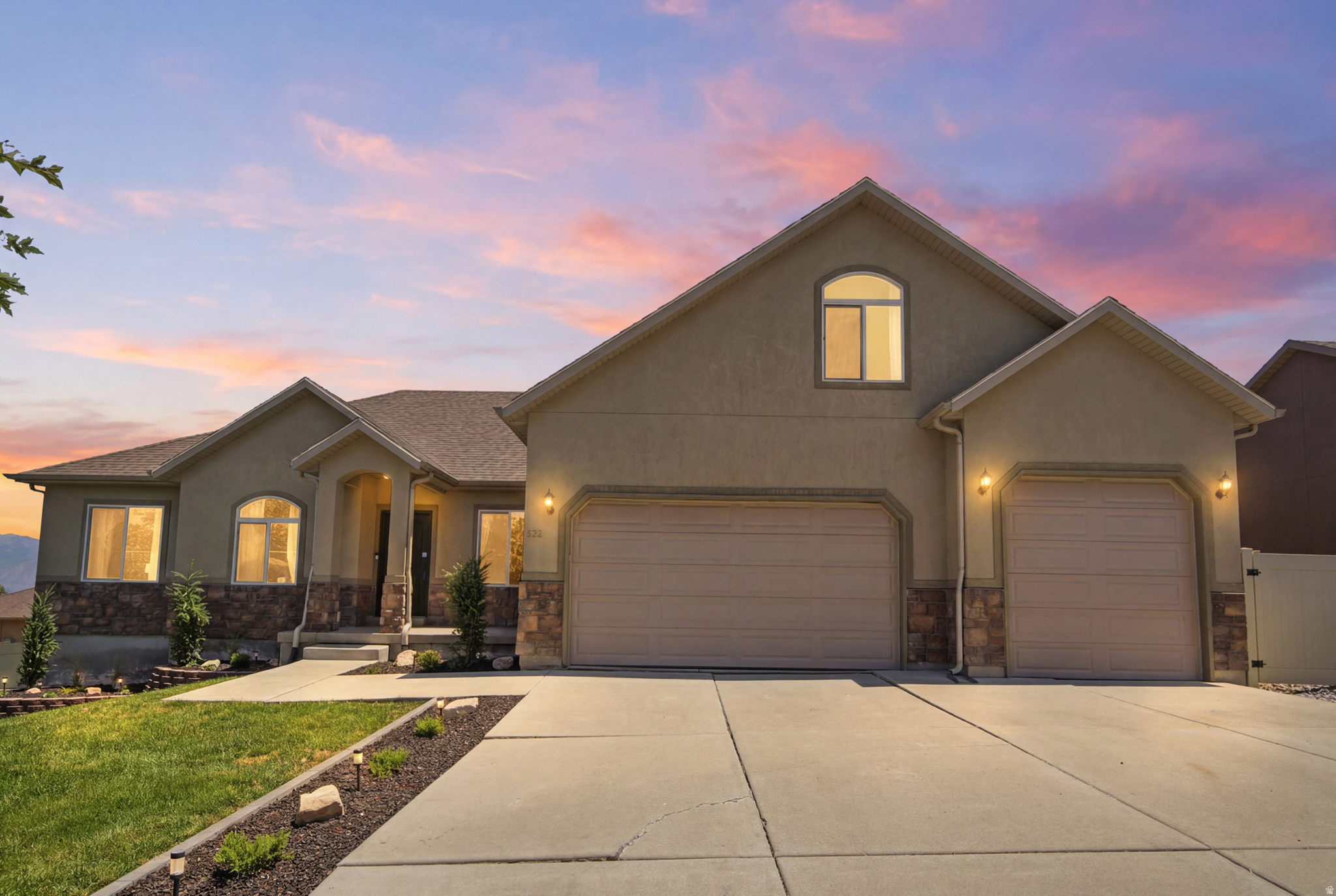 SARATOGA HILLS - Residential