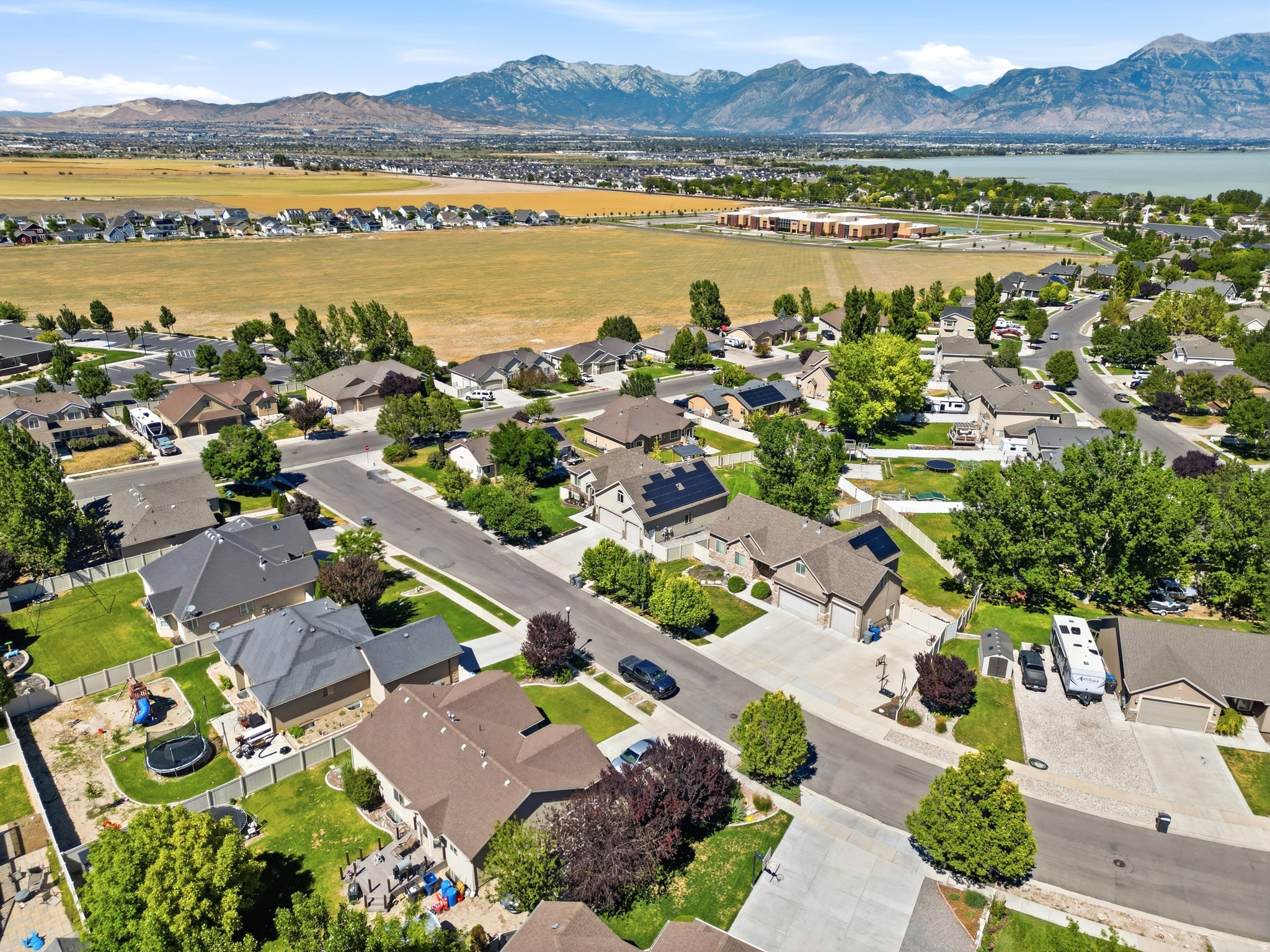 SARATOGA HILLS - Residential