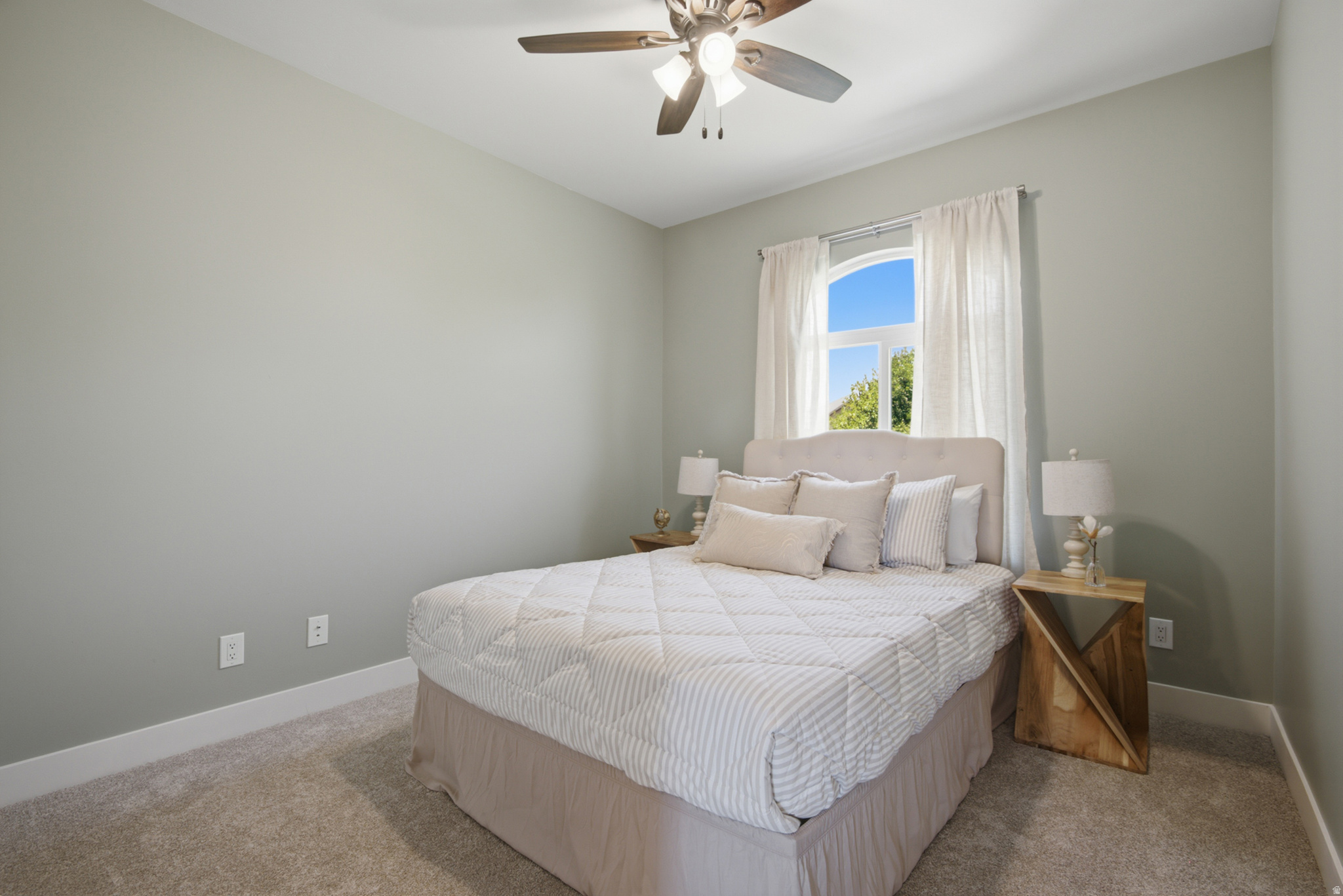 SARATOGA HILLS - Residential