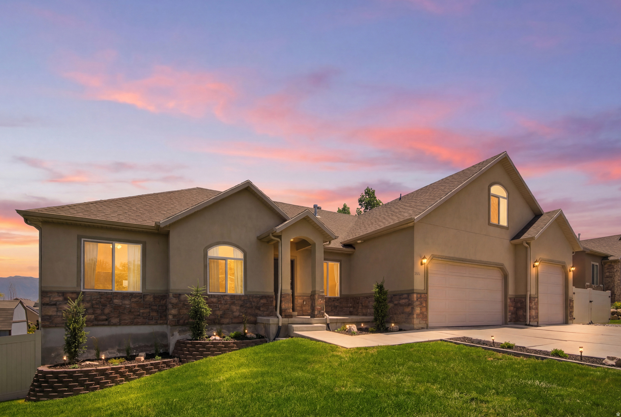 SARATOGA HILLS - Residential