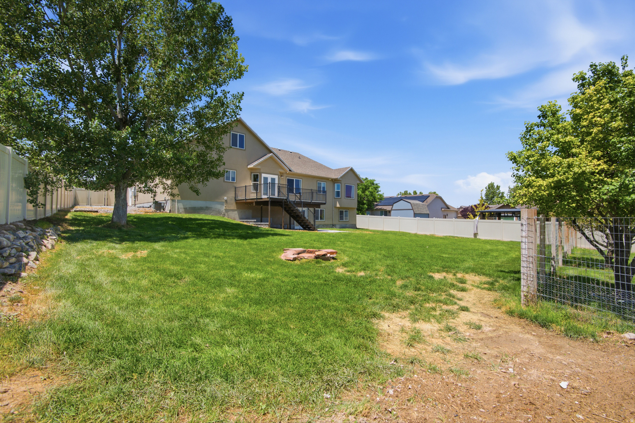 SARATOGA HILLS - Residential