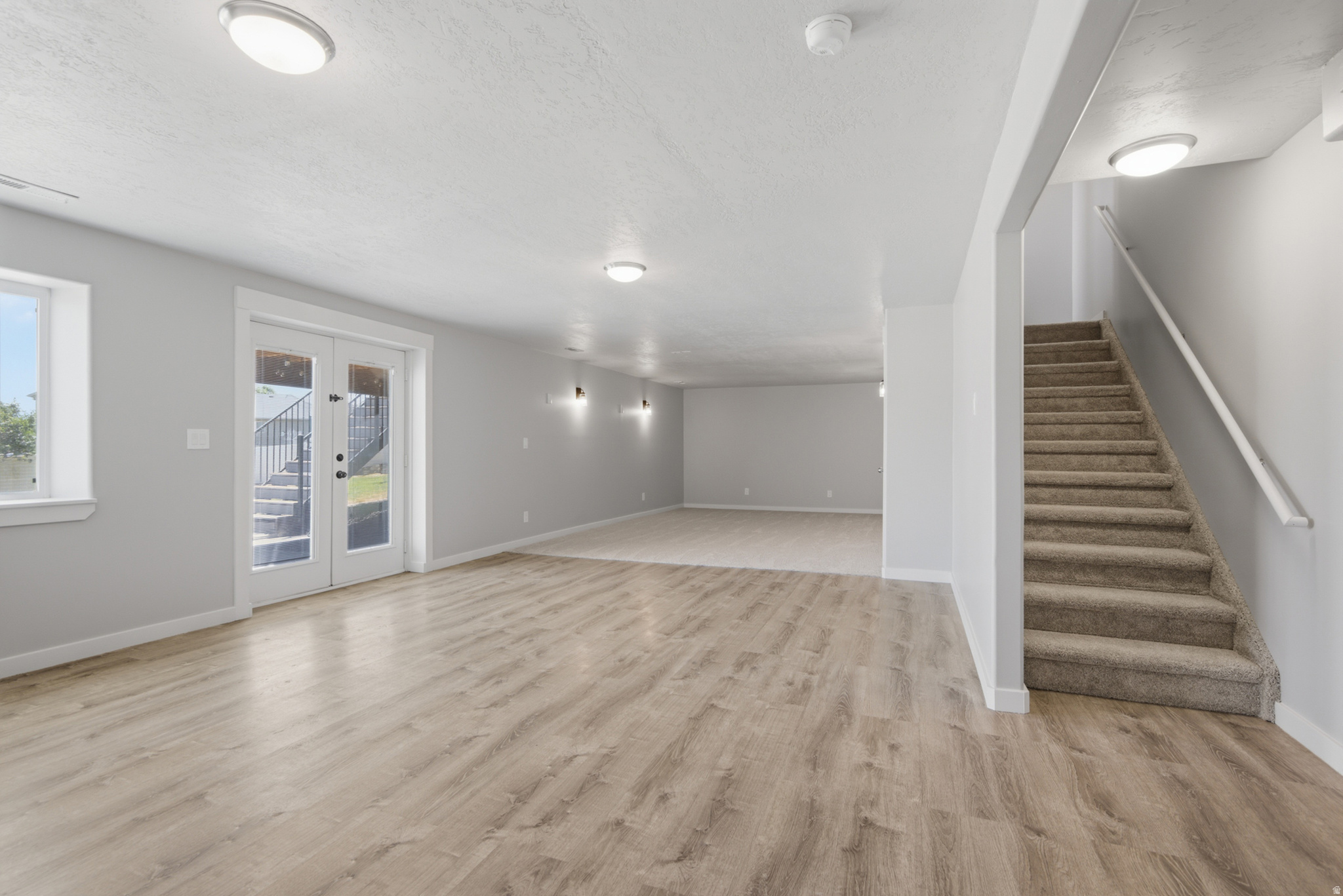 SARATOGA HILLS - Residential