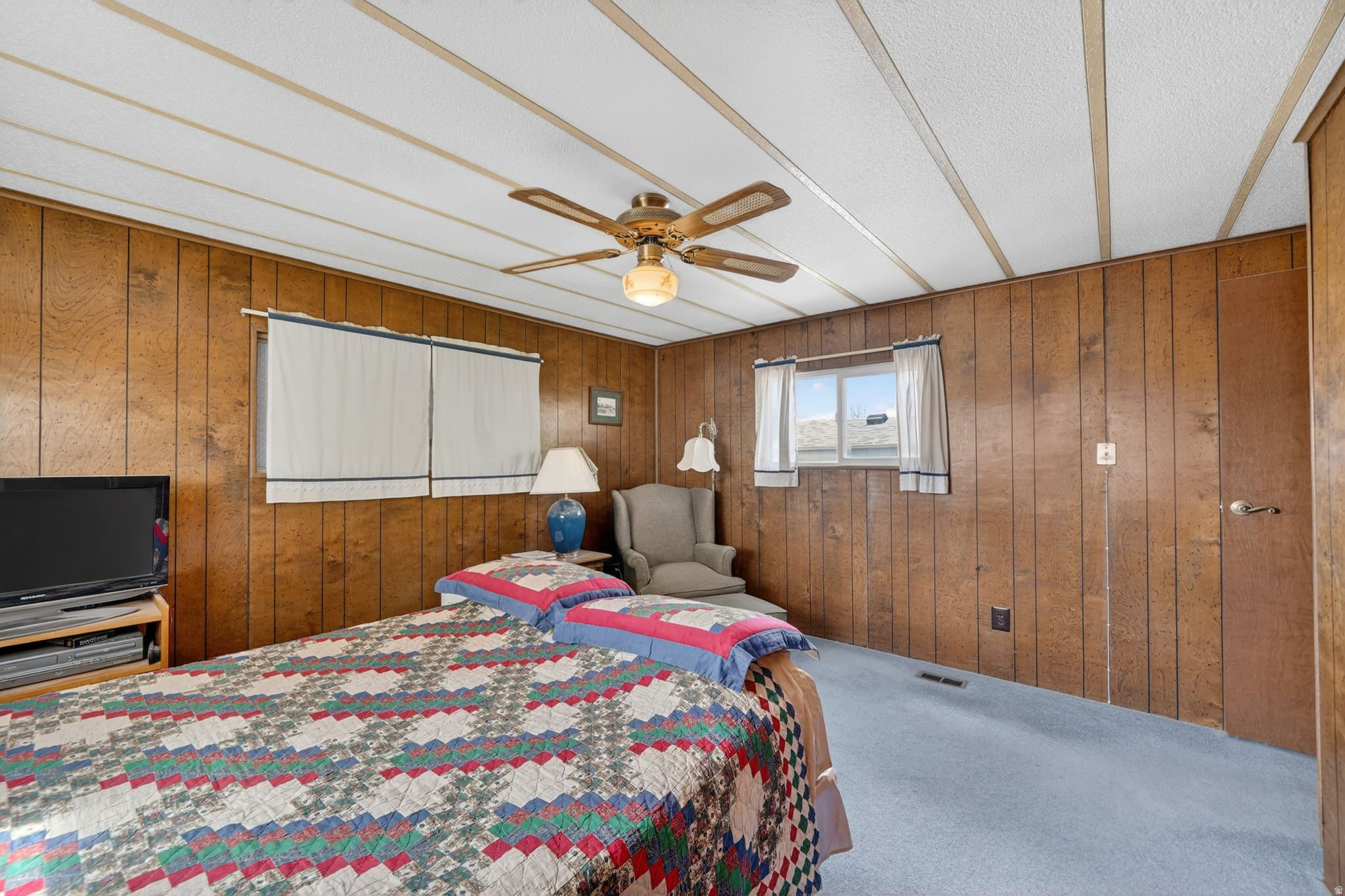 WINCHESTER ESTATES - Residential