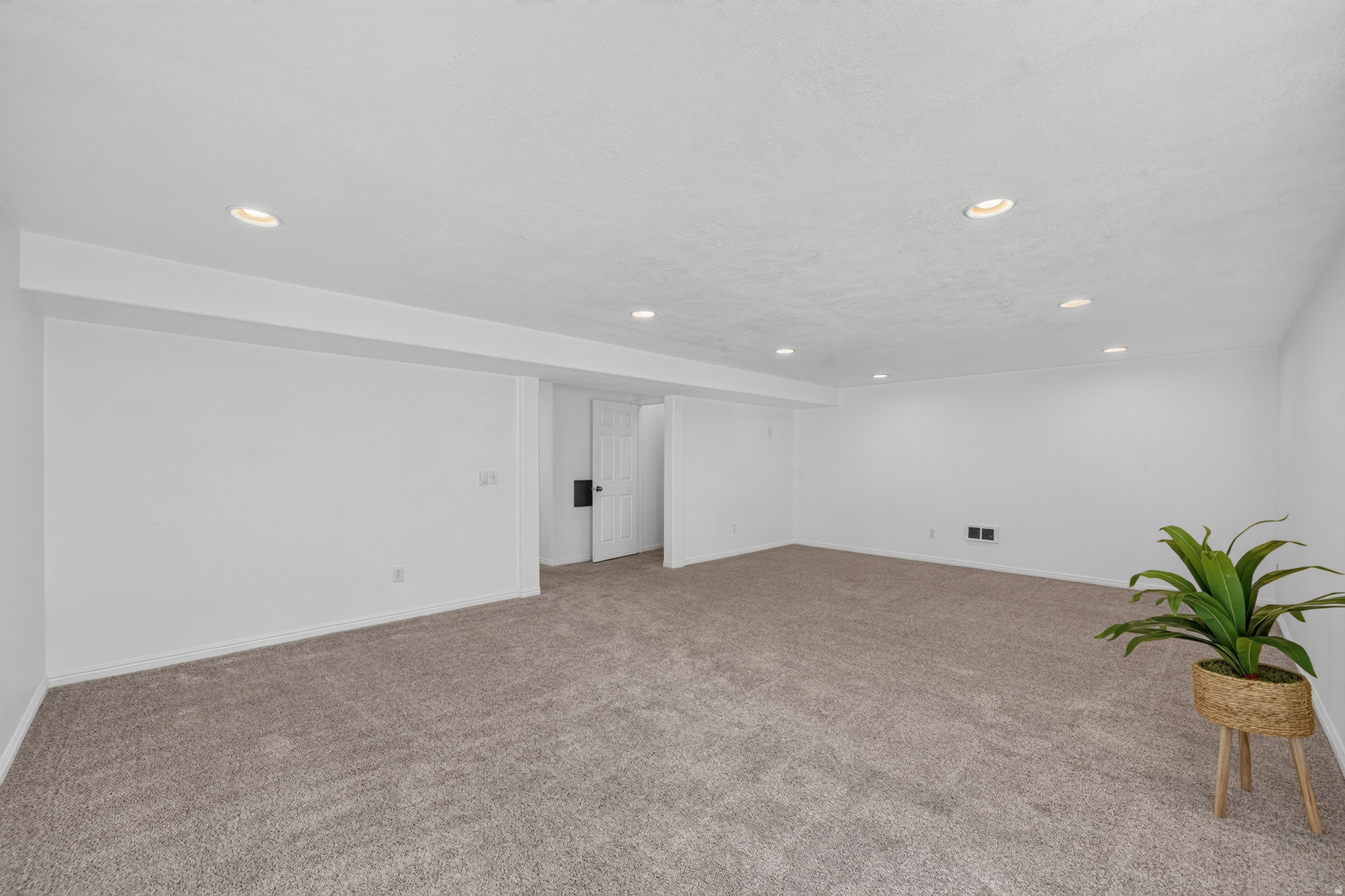 KENNECOTT - Residential