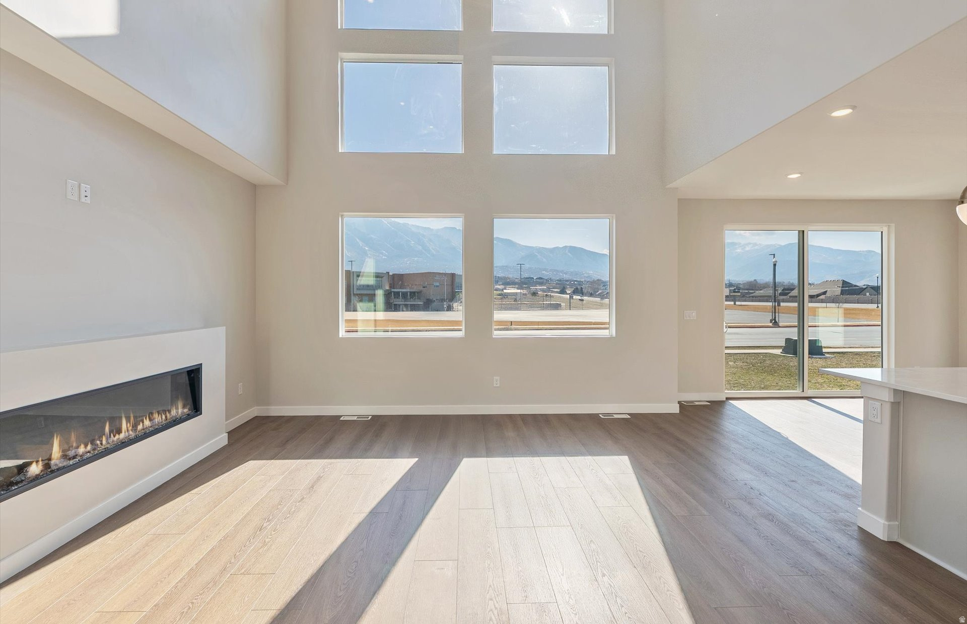 VALLEY VIEW - Residential