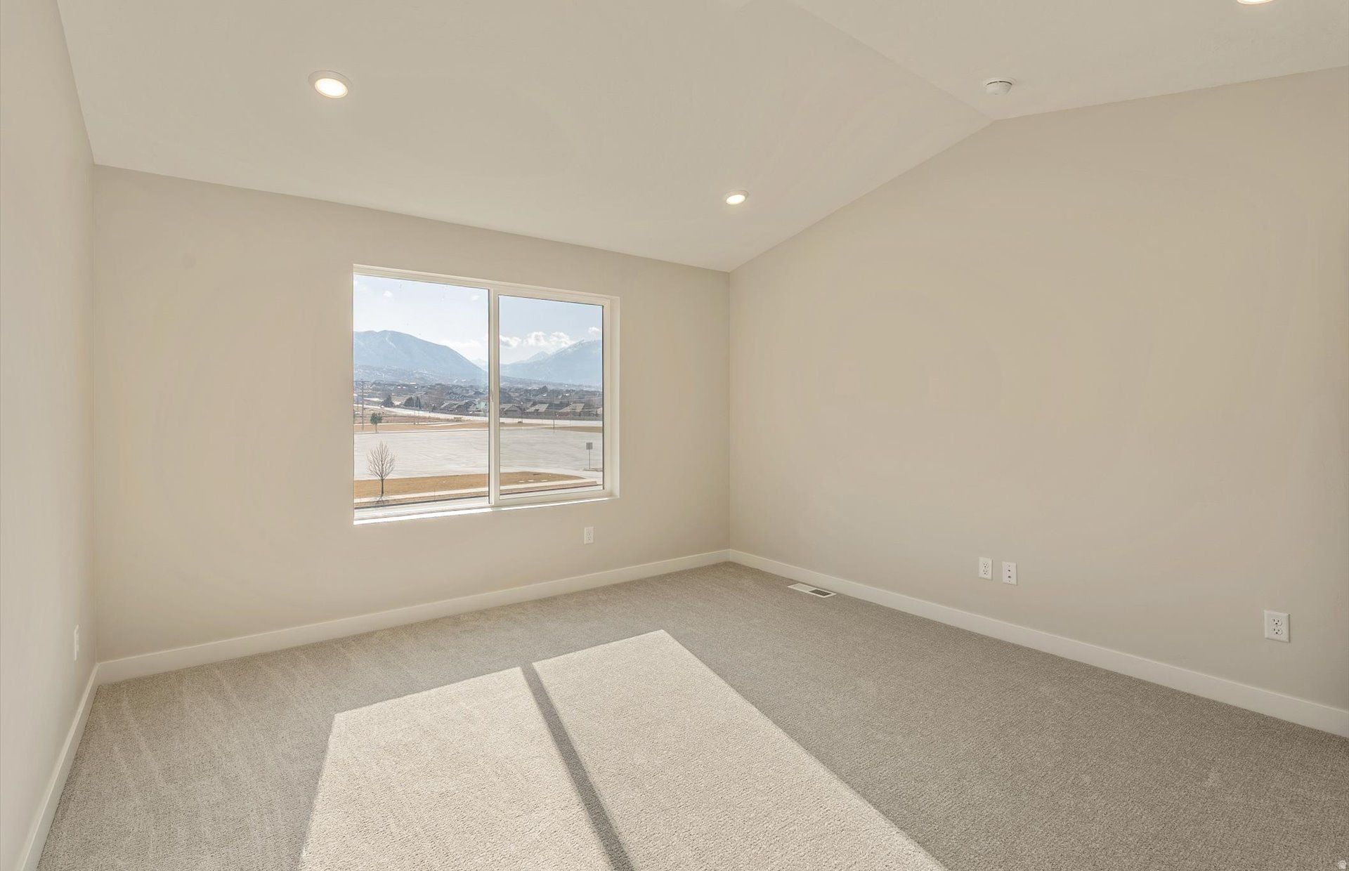 VALLEY VIEW - Residential
