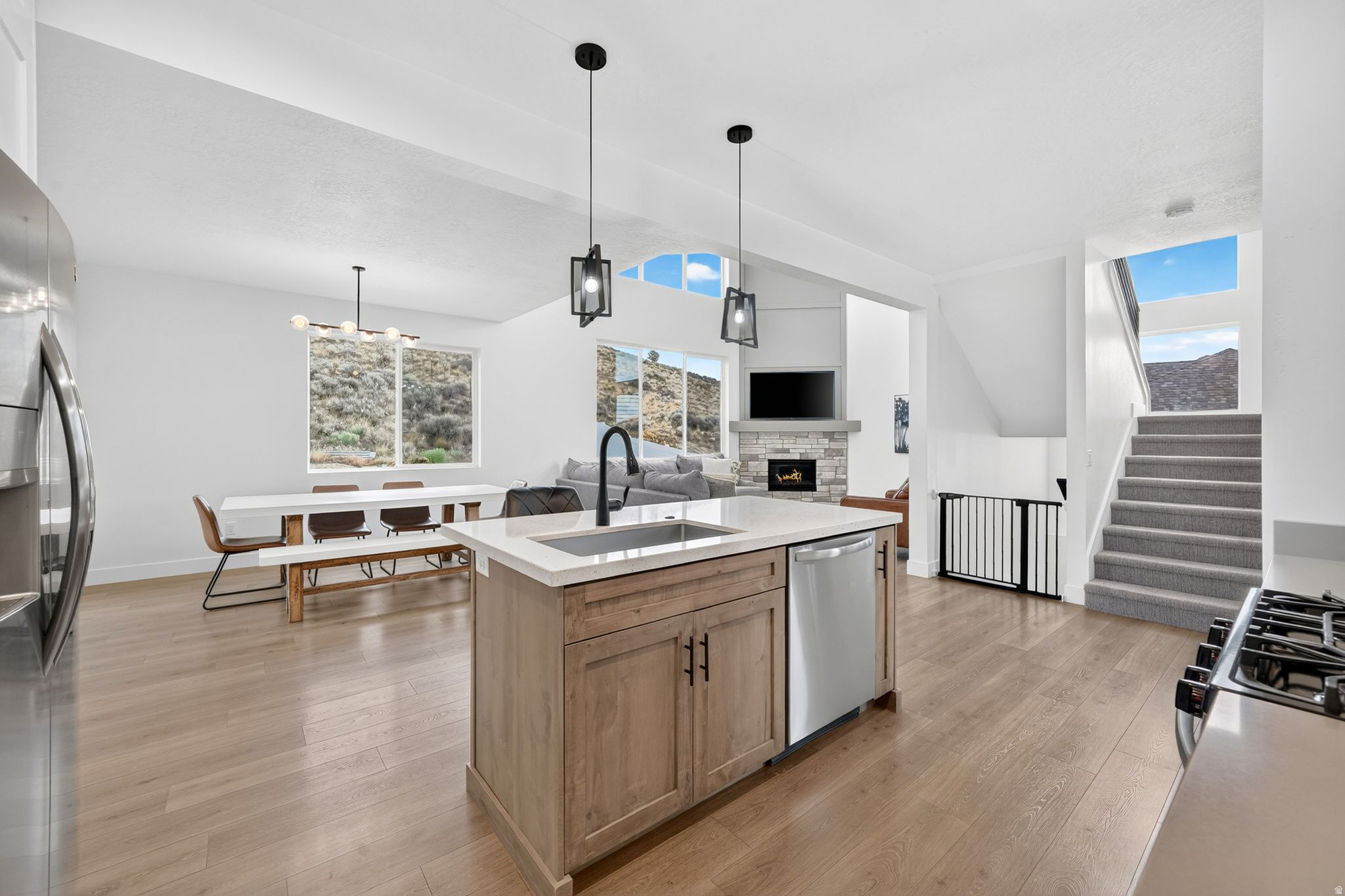 VALLEY VIEW - Residential