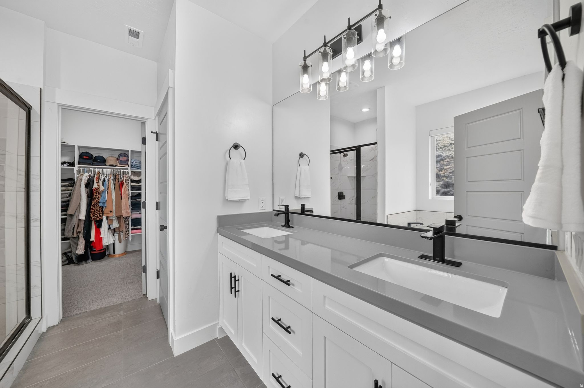 VALLEY VIEW - Residential