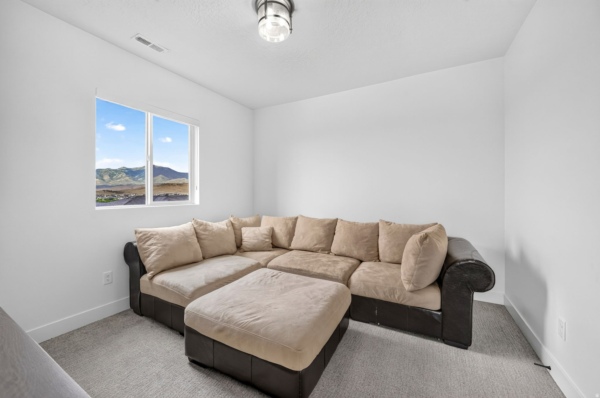 VALLEY VIEW - Residential