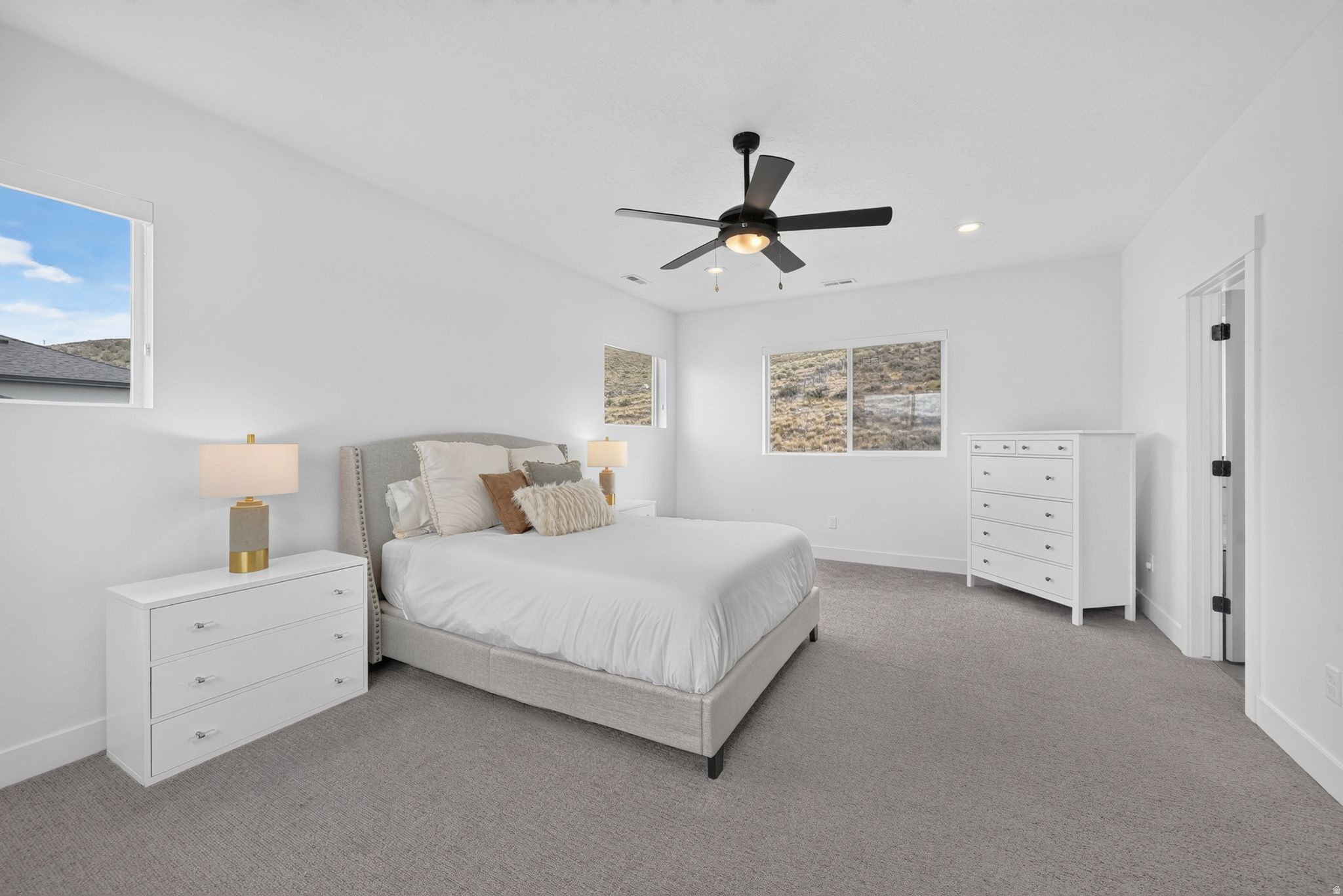 VALLEY VIEW - Residential