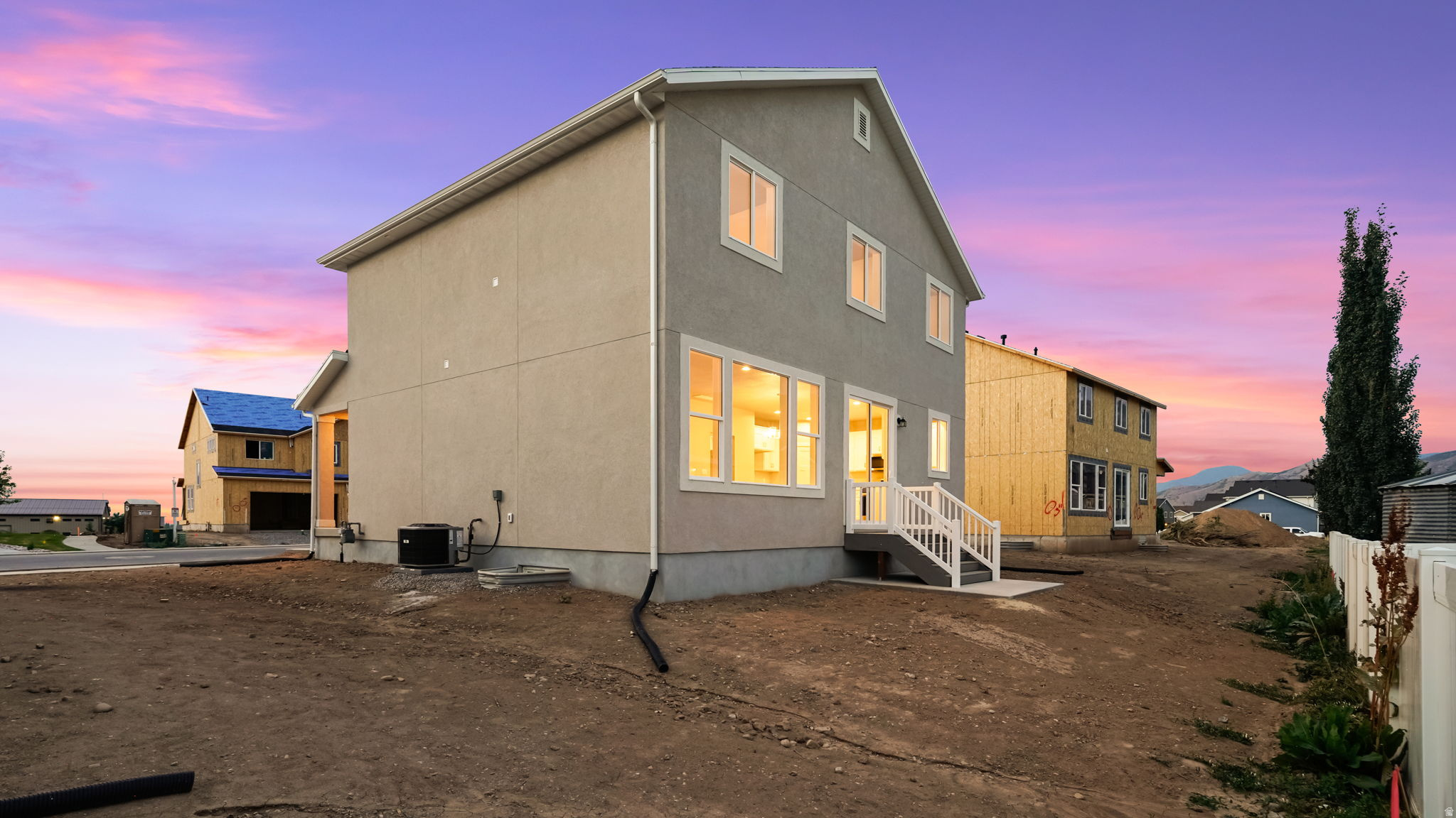 APPLE HOLLOW AT THE ORCHARDS - Residential