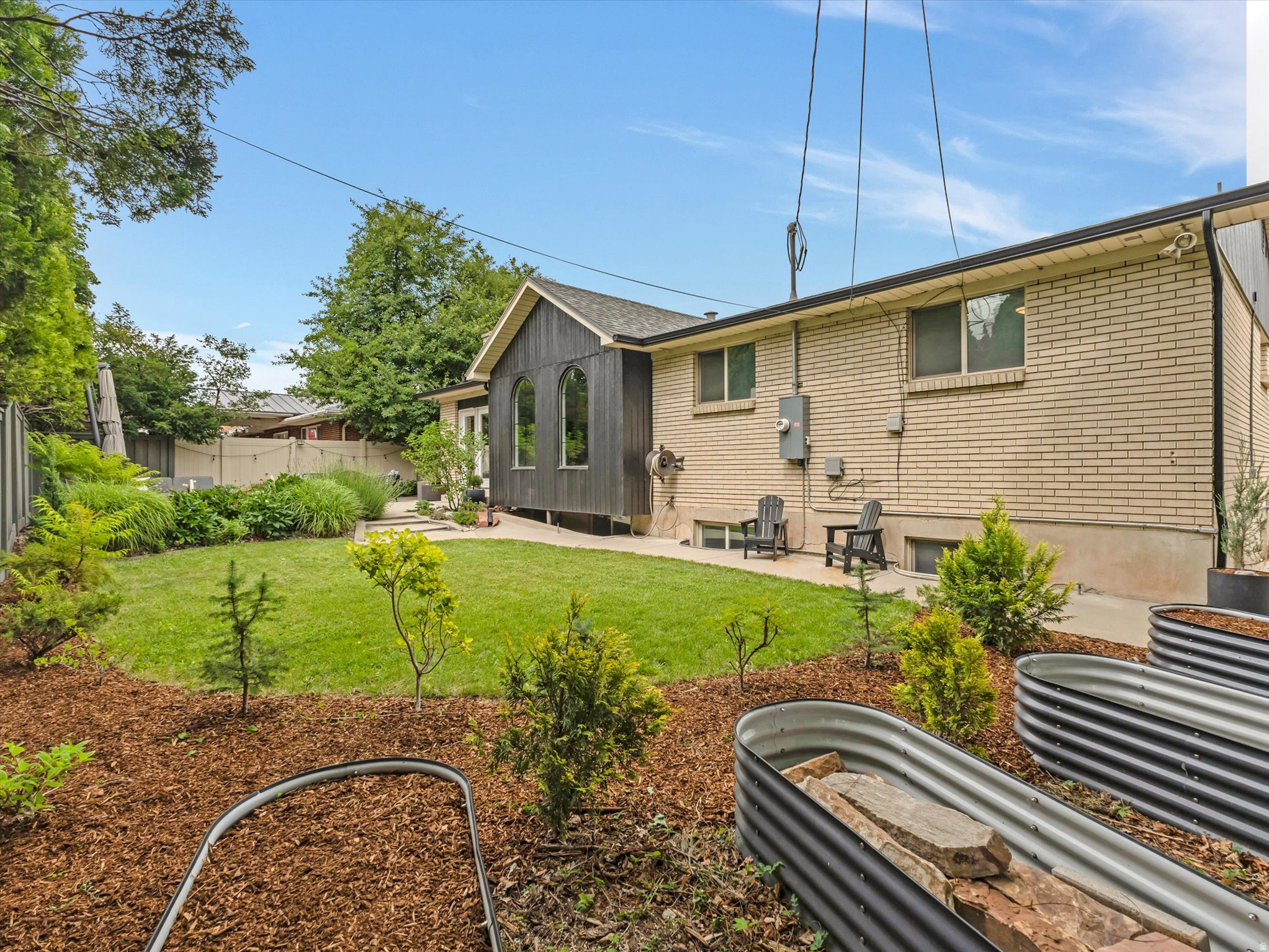 EL REY PARK - Residential