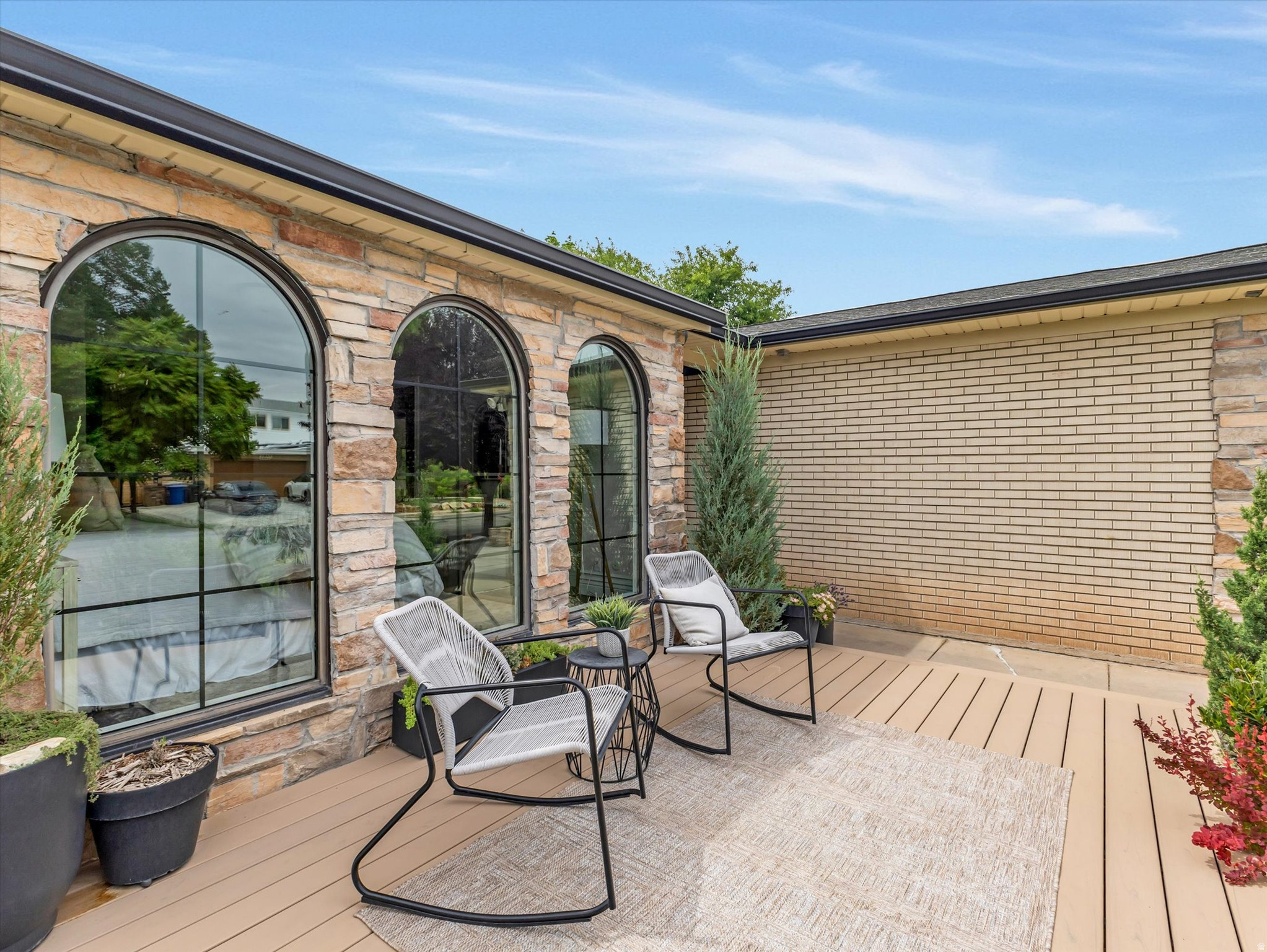 EL REY PARK - Residential