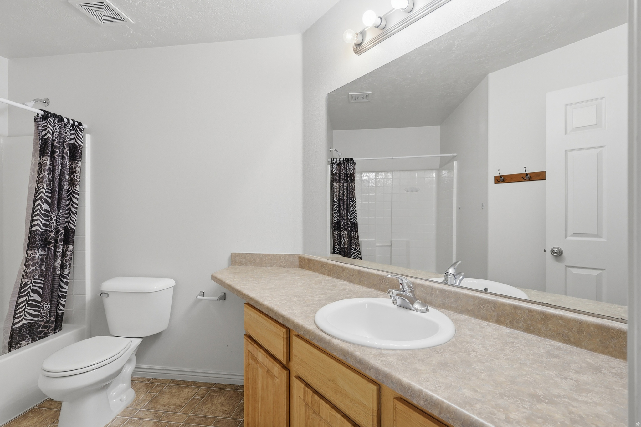 SANTAQUIN MEADOWS - Residential