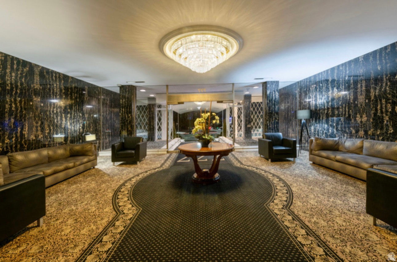 BONNEVILLE TOWER - Residential