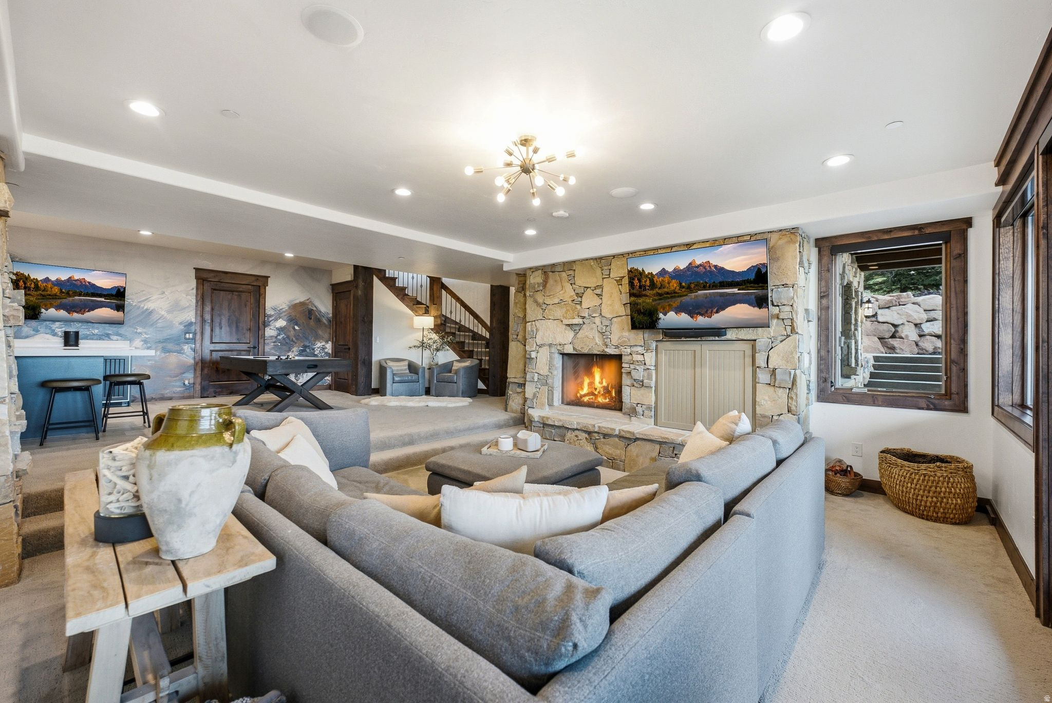 PROMONTORY - Residential