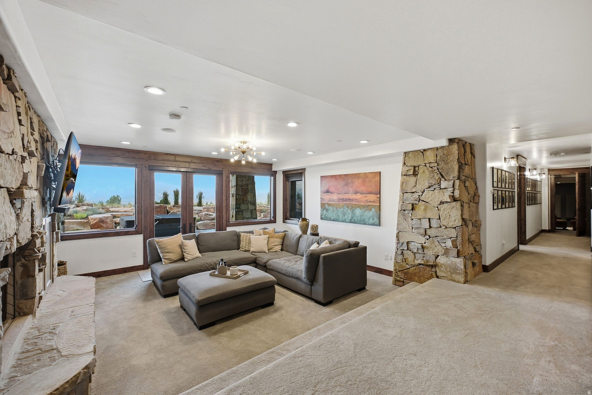 PROMONTORY - Residential