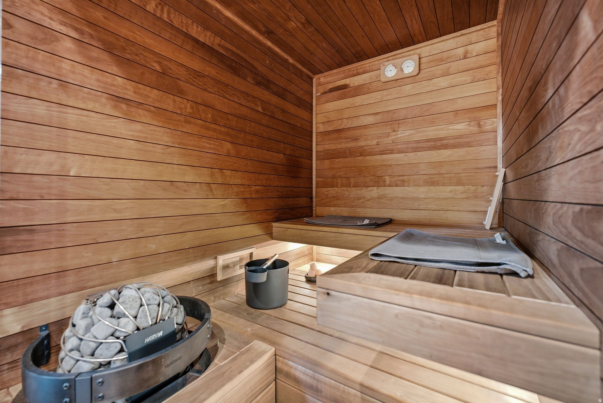 PROMONTORY - Residential