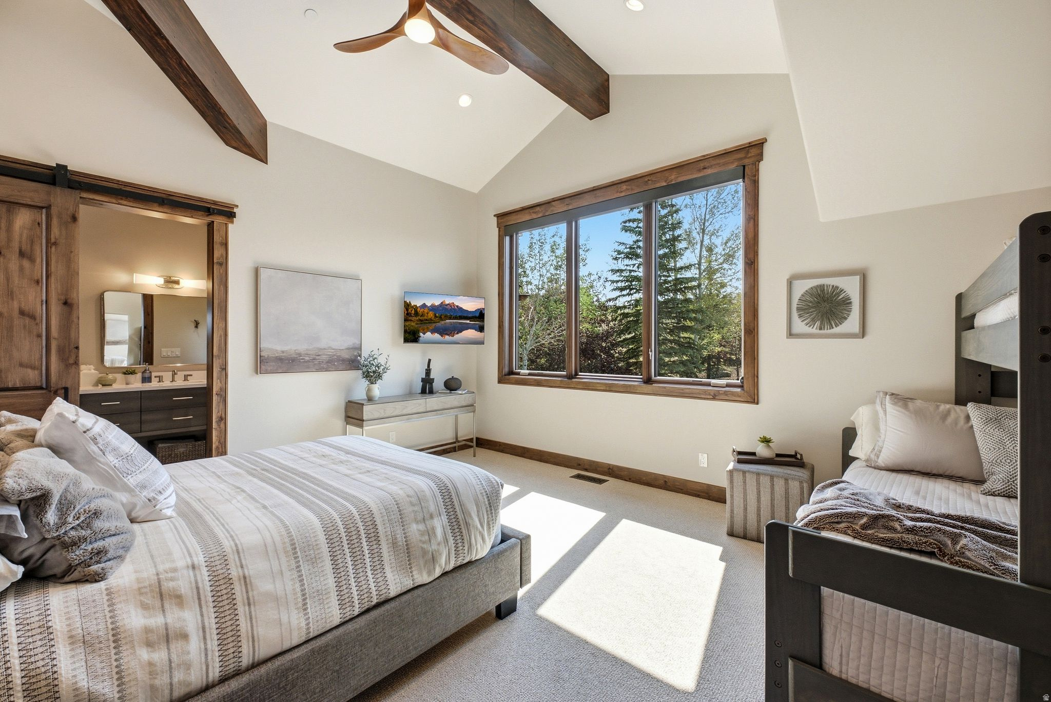PROMONTORY - Residential