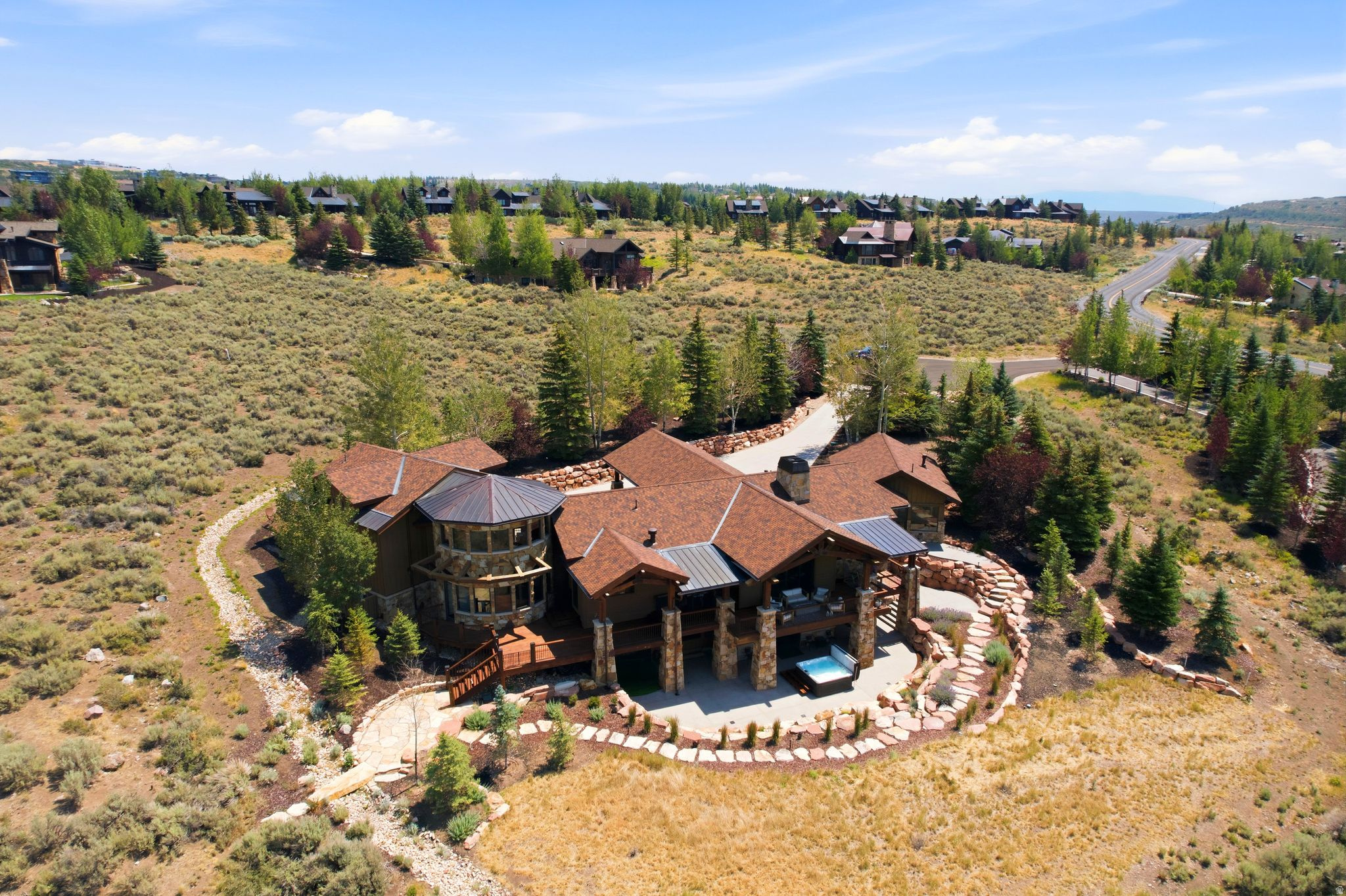PROMONTORY - Residential
