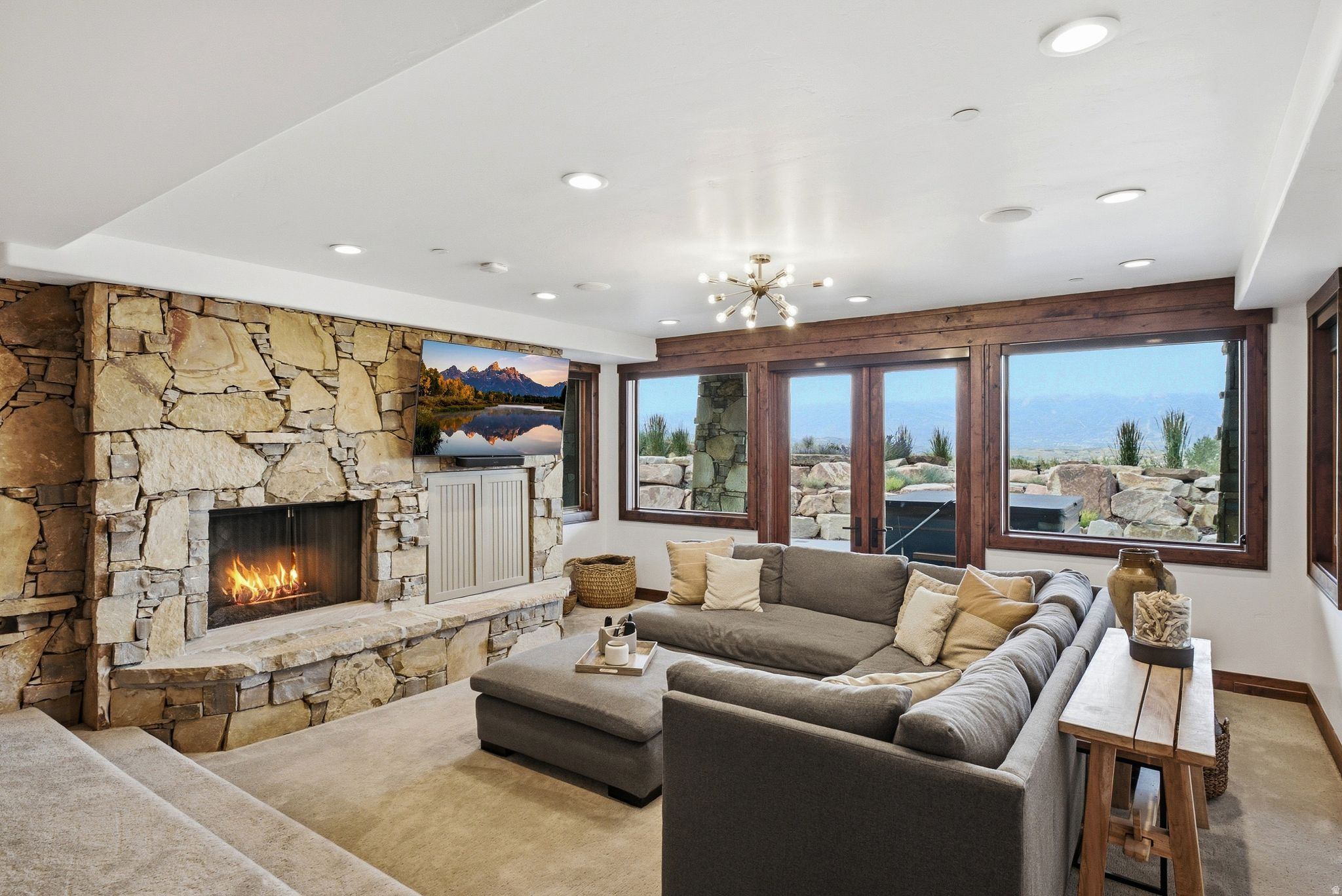 PROMONTORY - Residential