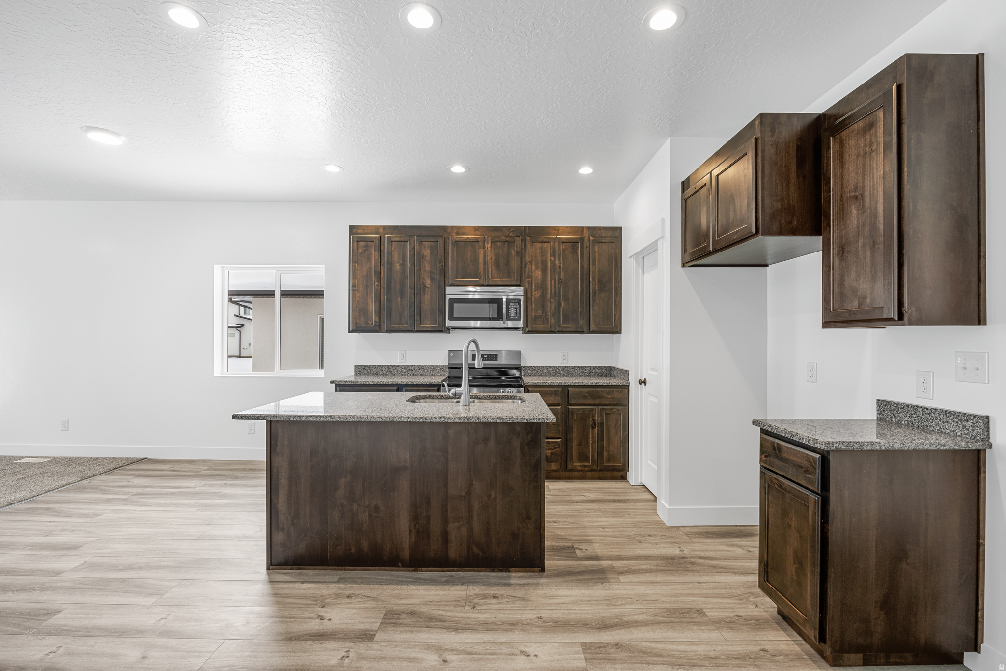 SUMMIT RIDGE THE HILLS - Residential