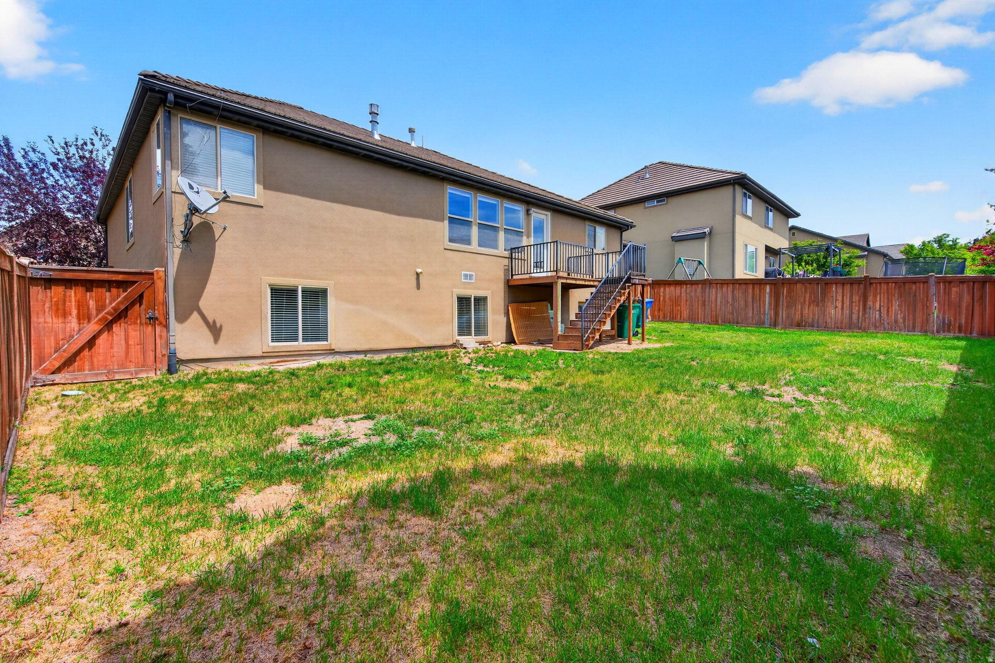 RIDGE - Residential