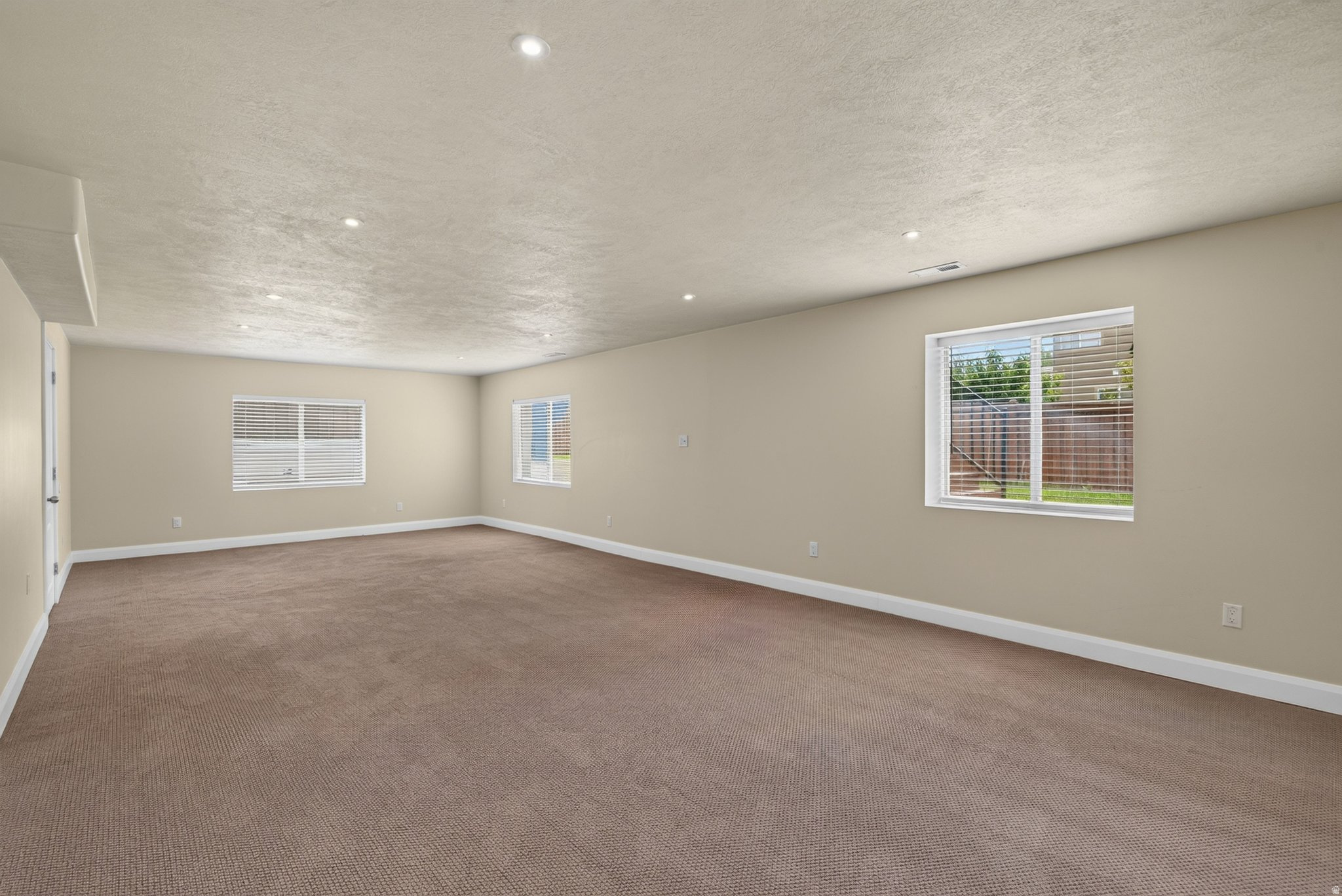 RIDGE - Residential