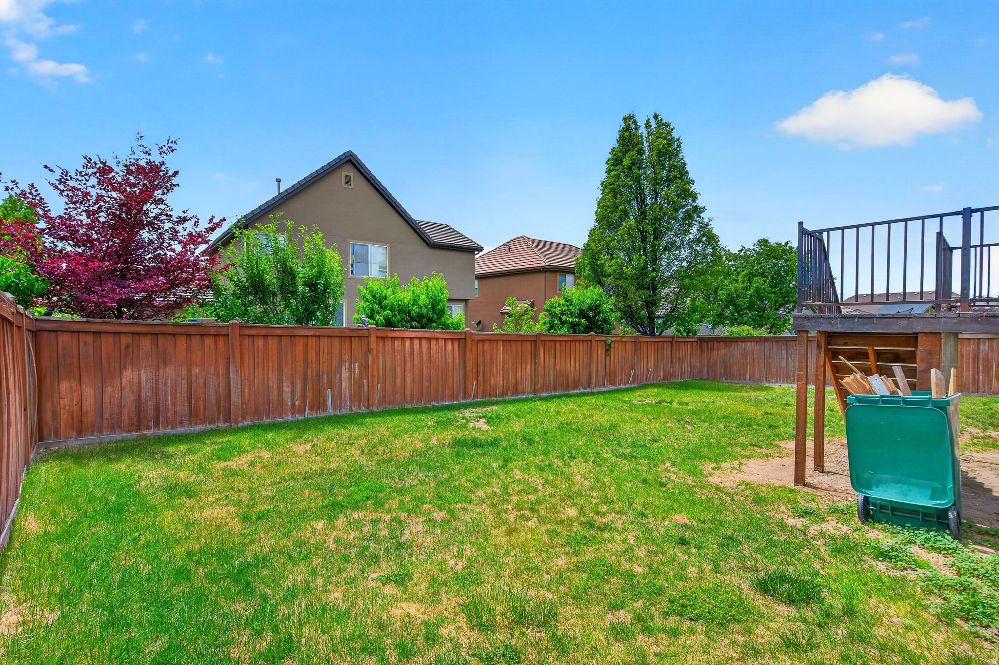 RIDGE - Residential
