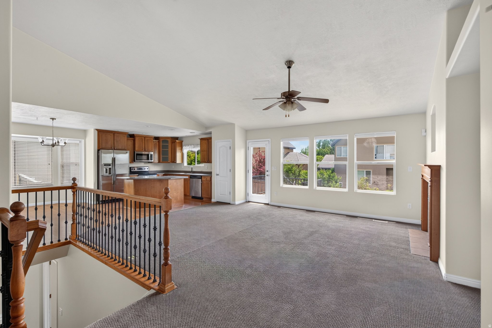 RIDGE - Residential