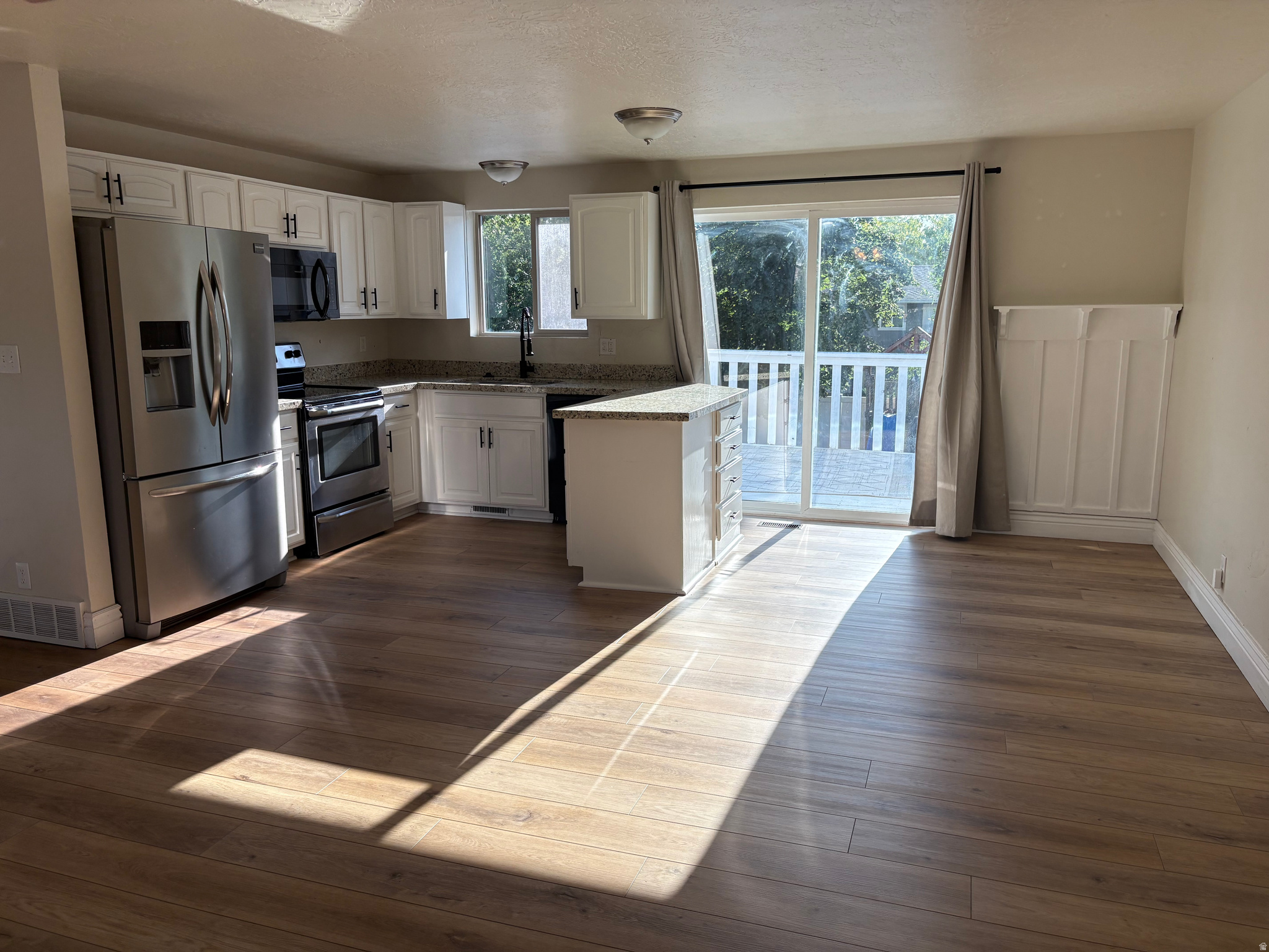 SANDY HEIGHTS SOUTH - Residential
