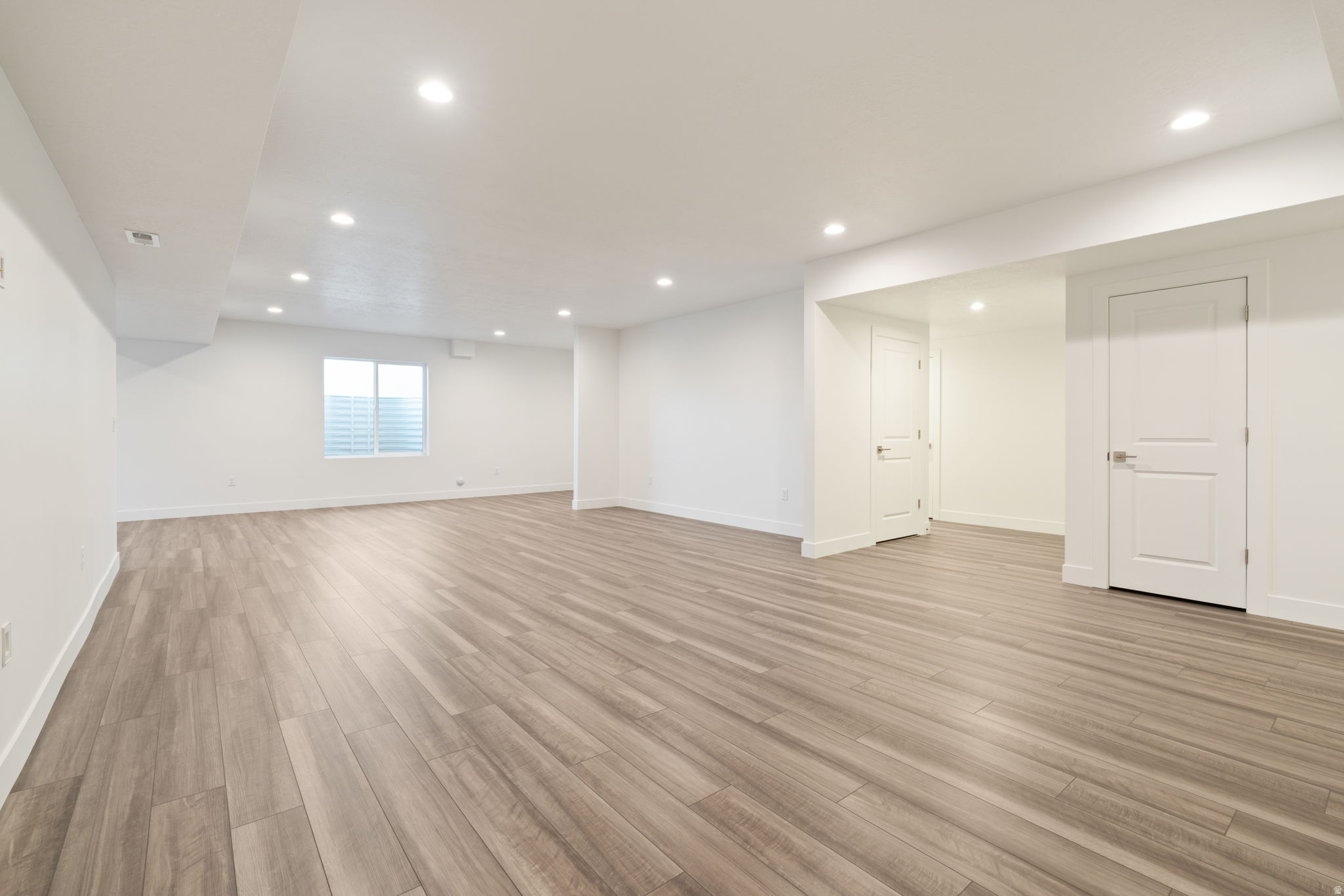 WESTLAKE VISTAS - Residential