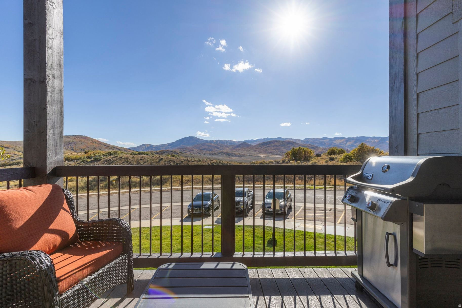 BLACK ROCK RIDGE - Residential