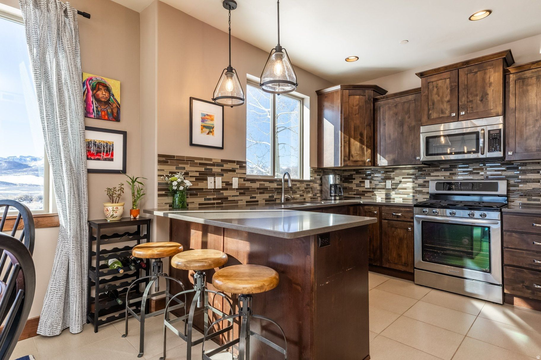 BLACK ROCK RIDGE - Residential