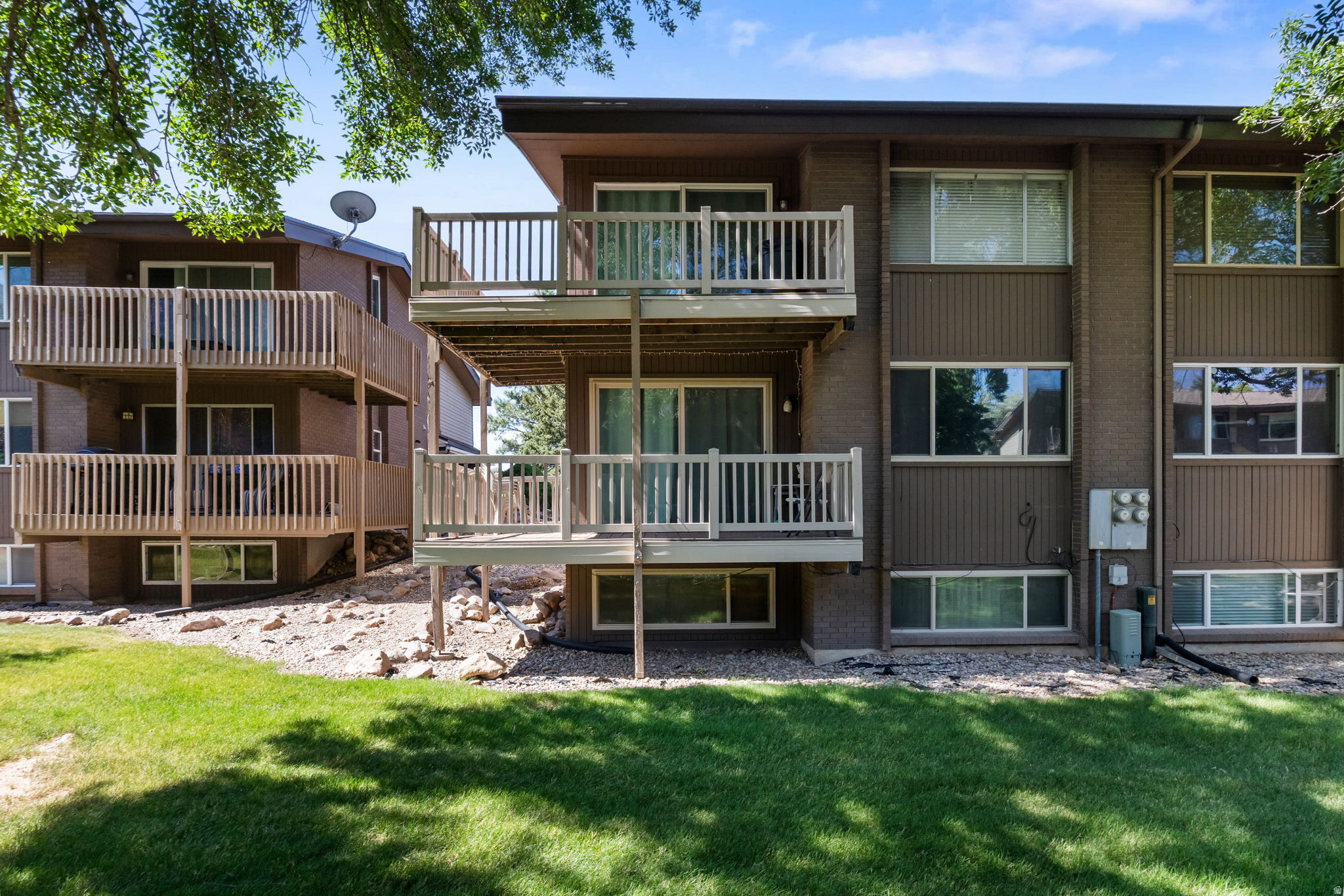 BRIARWOOD - Residential