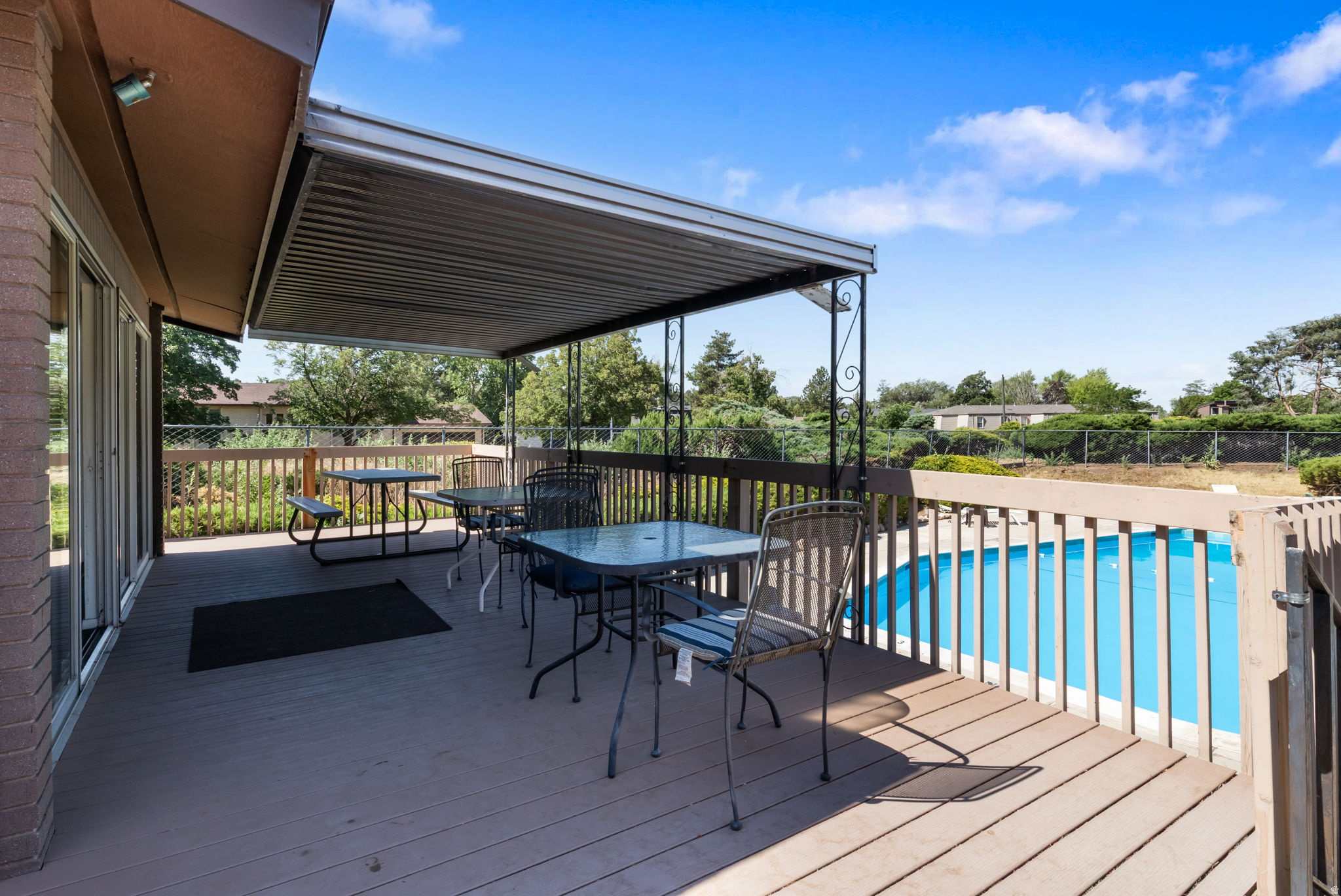 BRIARWOOD - Residential