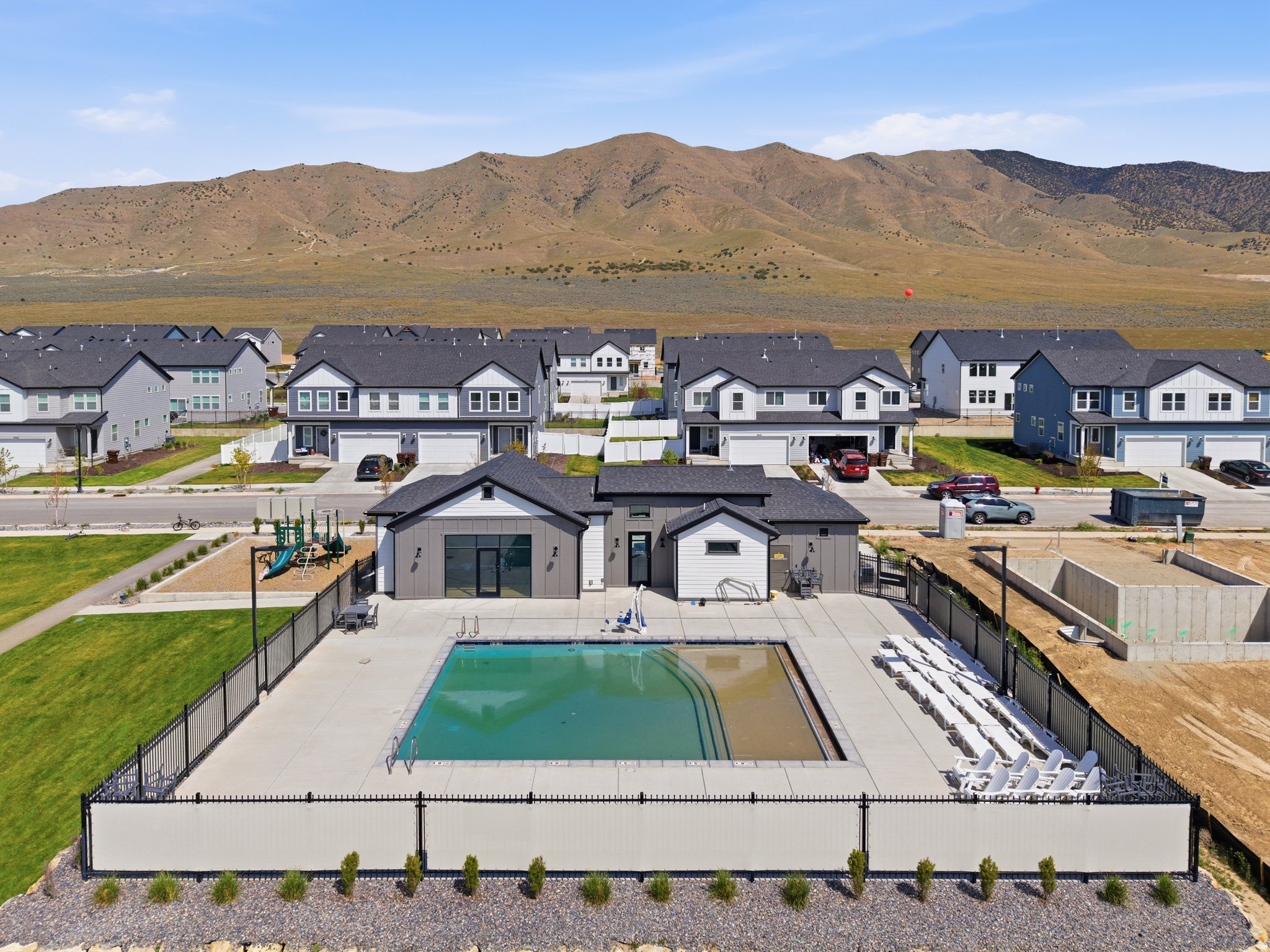 EAGLE POINT - Residential